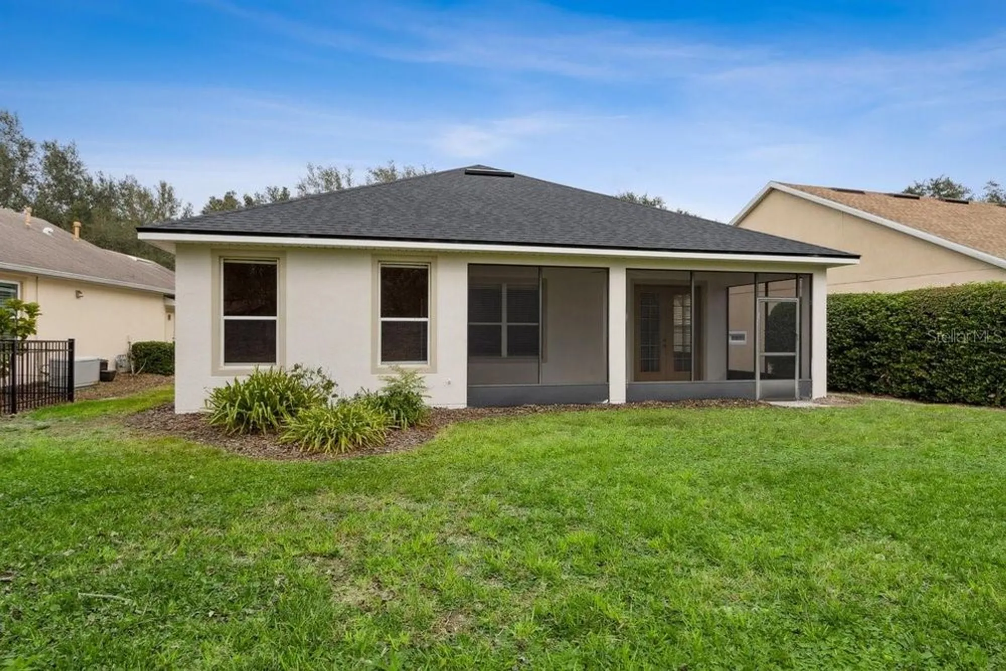 Property Slideshow image 37 of 44 | 902 heron point cir, Deland, FL, 32724