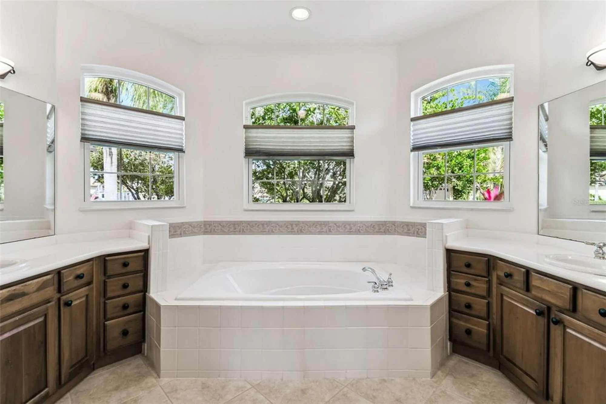 Property Slideshow image 22 of 66 | 506 tapatio ln, Poinciana, FL, 34759