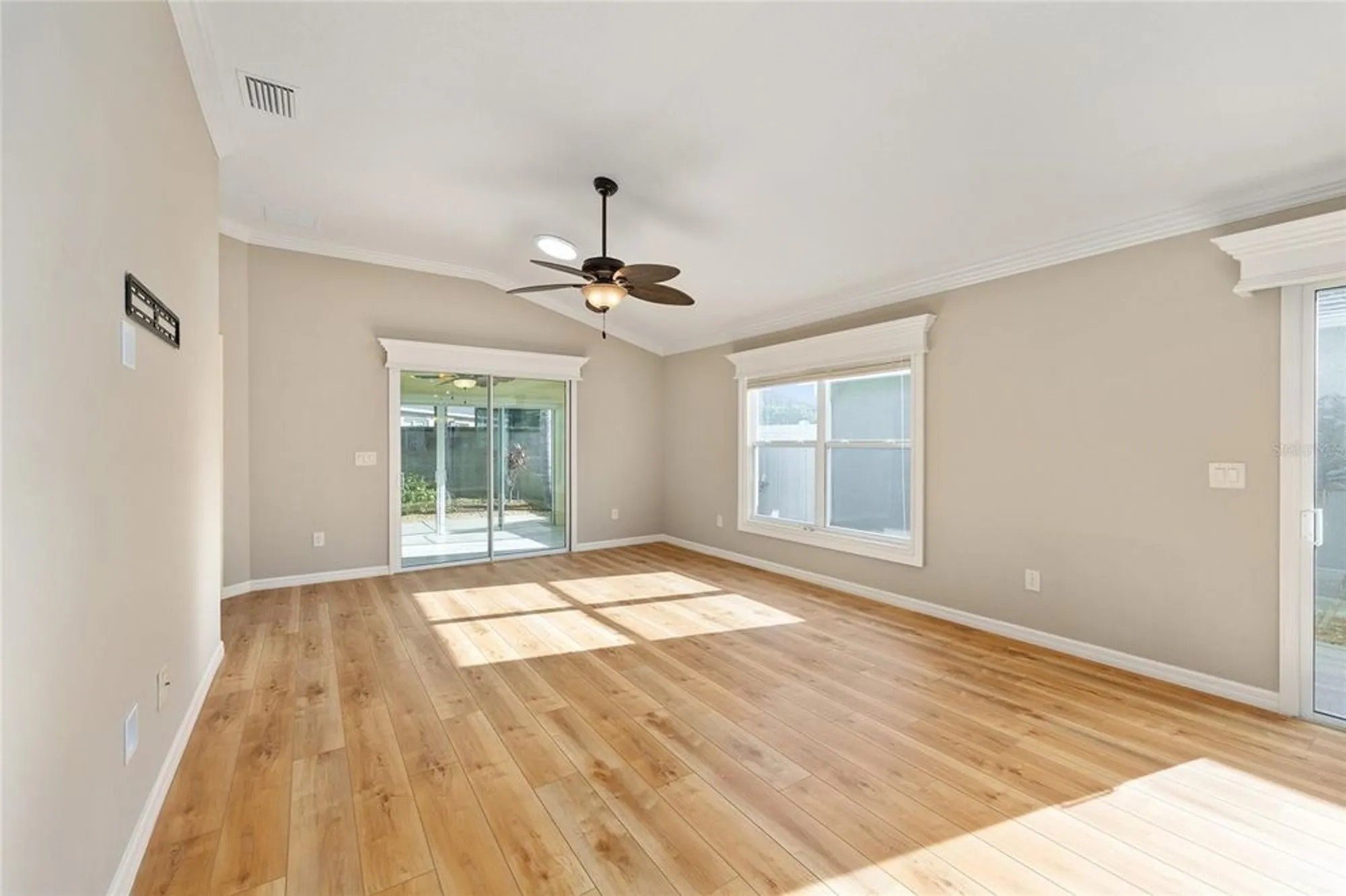 Property Slideshow image 22 of 58 | 1057 carver ct, The Villages, FL, 32163