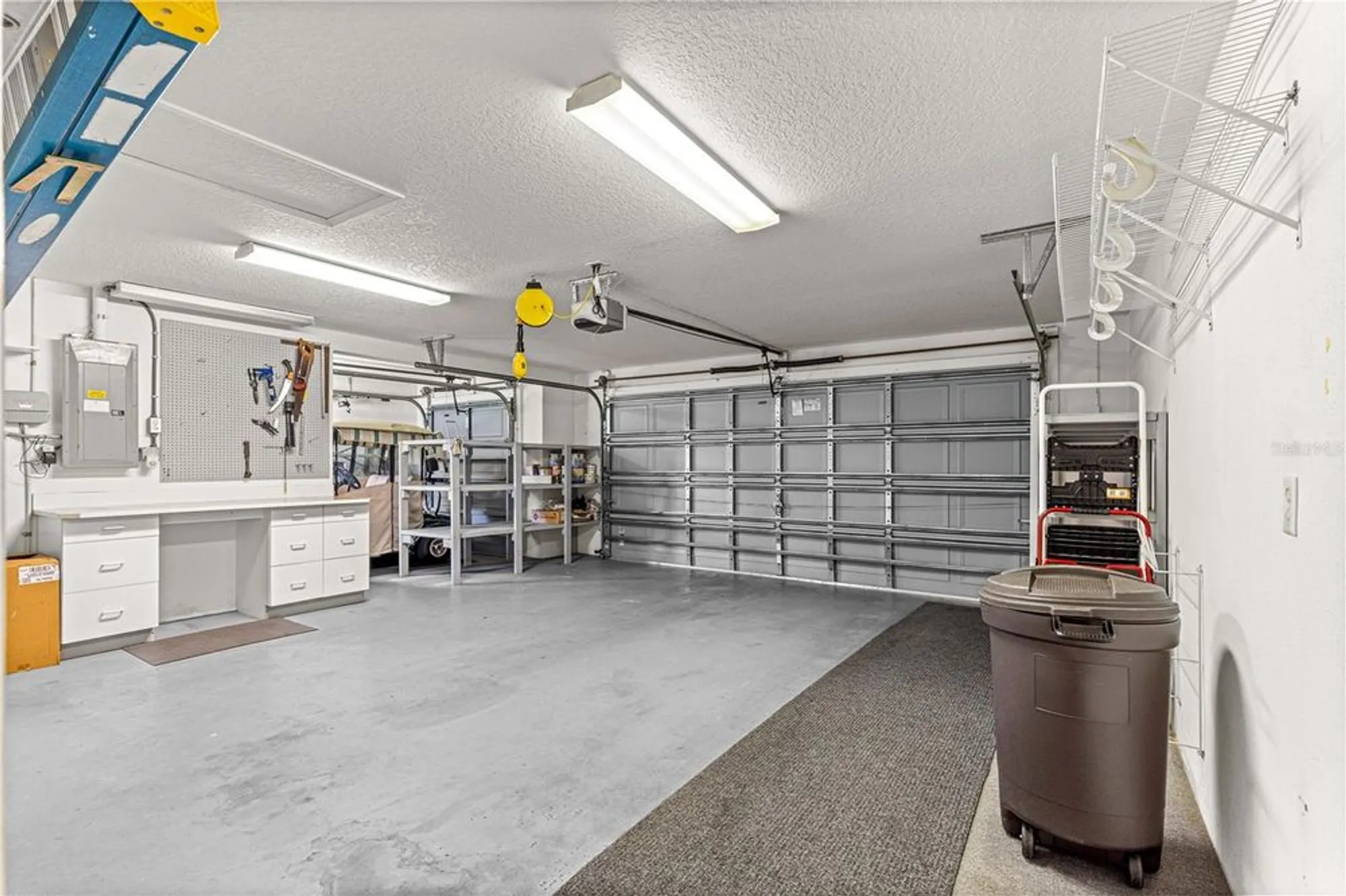 Property Slideshow image 28 of 50 | 5543 nw 25th loop, Ocala, FL, 34482