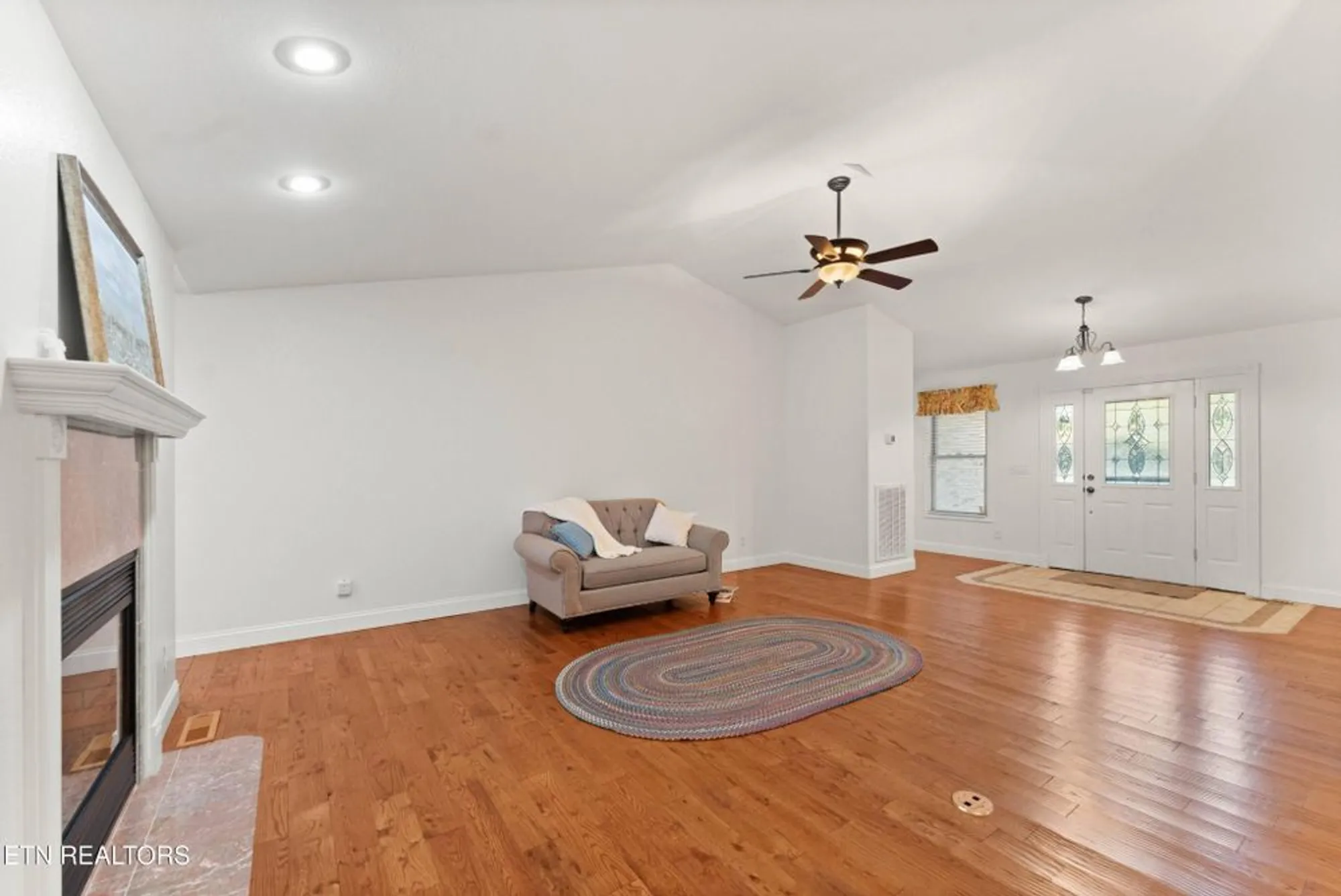 Property Slideshow image 23 of 38 | 109 markham ln, Crossville, TN, 38558