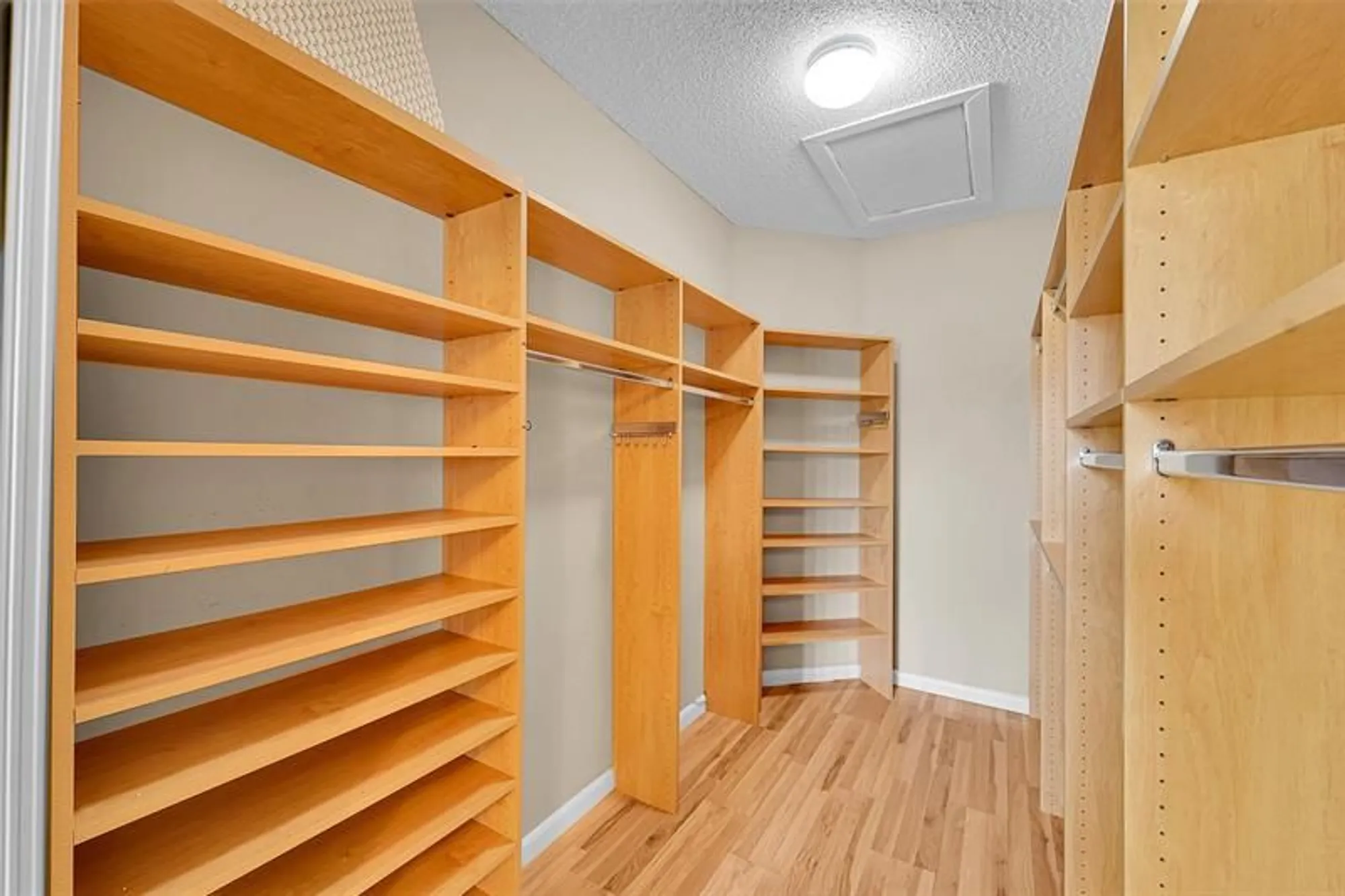 Property Slideshow image 21 of 33 | 8347 sunmeadow ln # 8347, Boca Raton, FL, 33496