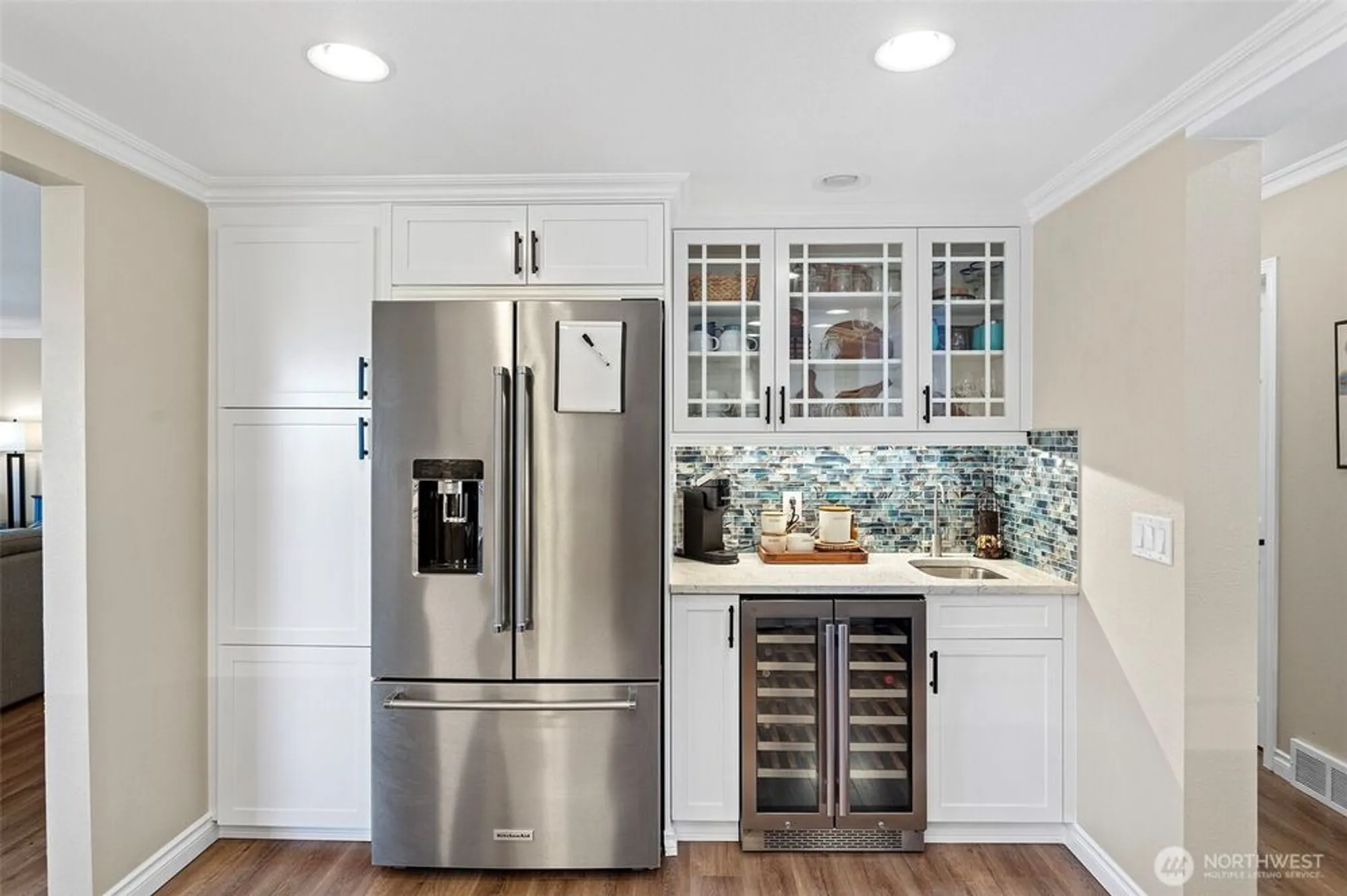 Property Slideshow image 7 of 40 | 10749 glen acres dr s # 10749s, Seattle, WA, 98168