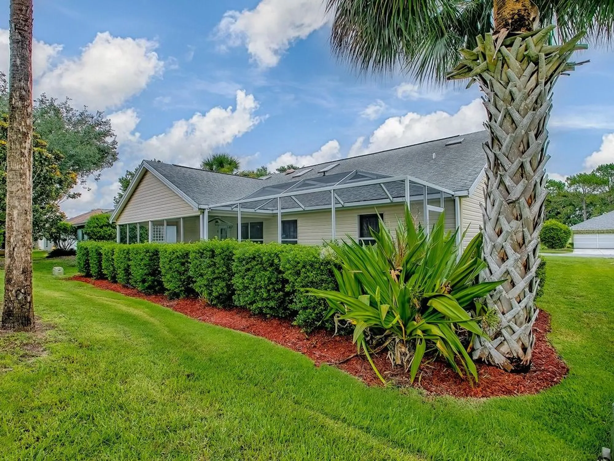 Property Slideshow image 44 of 75 | 1107 san antonio ln, The Villages, FL, 32159