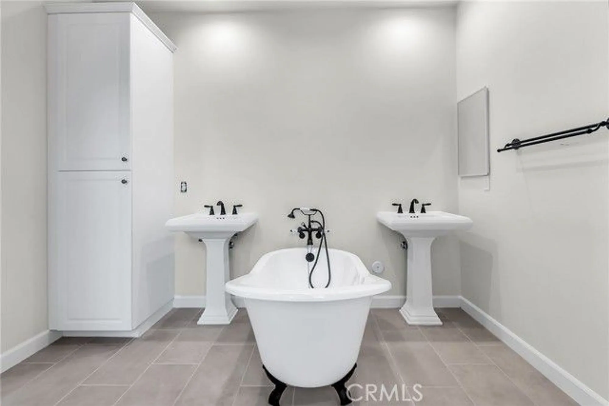 Property Slideshow image 20 of 38 | 7432 desert sky dr, Yucca Valley, CA, 92284