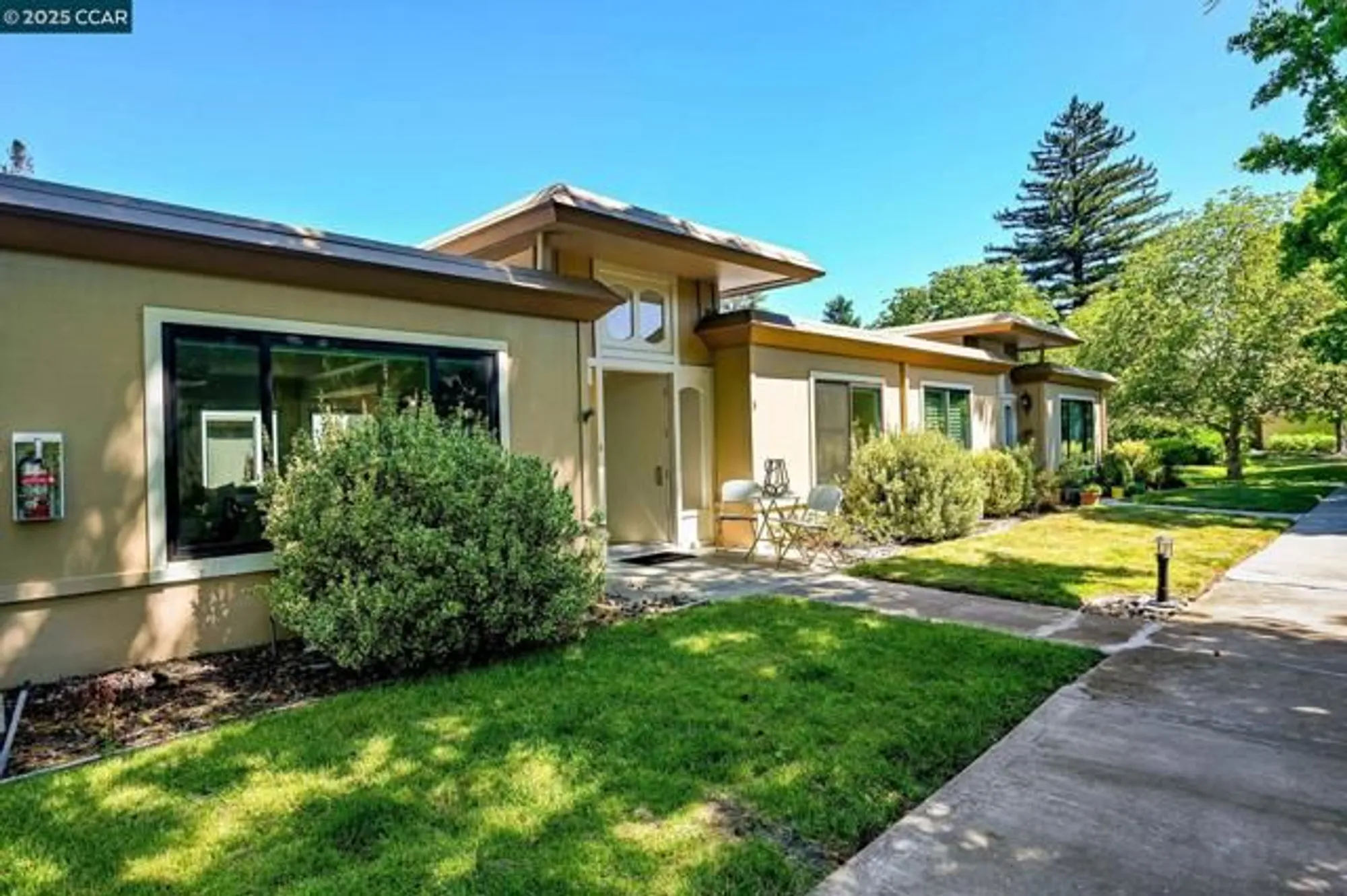 Property Slideshow image 15 of 36 | 2016 golden rain rd 3, Walnut Creek, CA, 94595