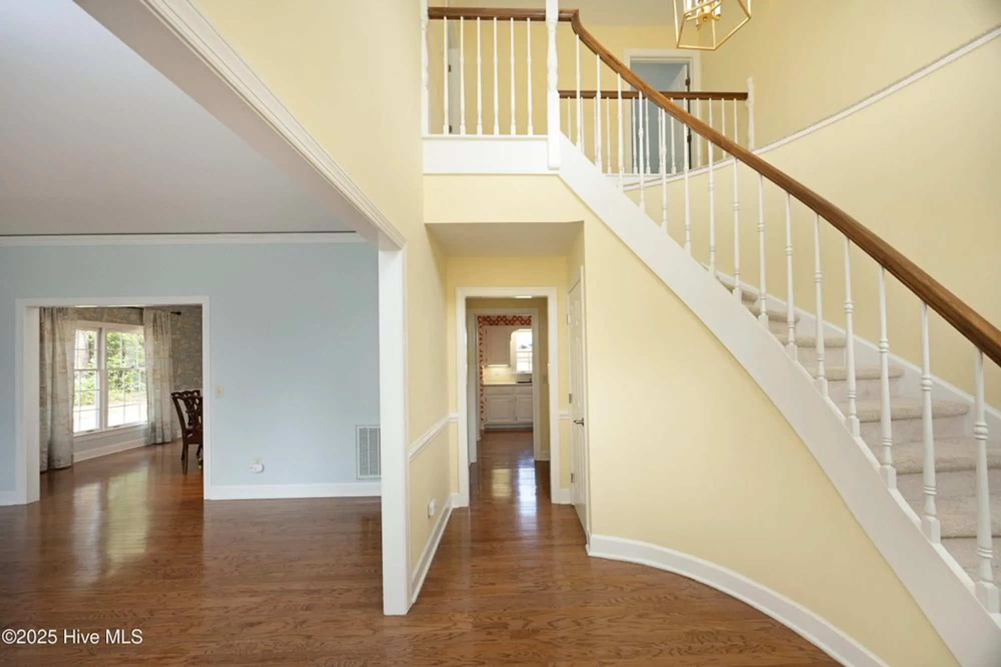 Property Slideshow image 9 of 45 | 3 drayton ct, Southern Pines, NC, 28387