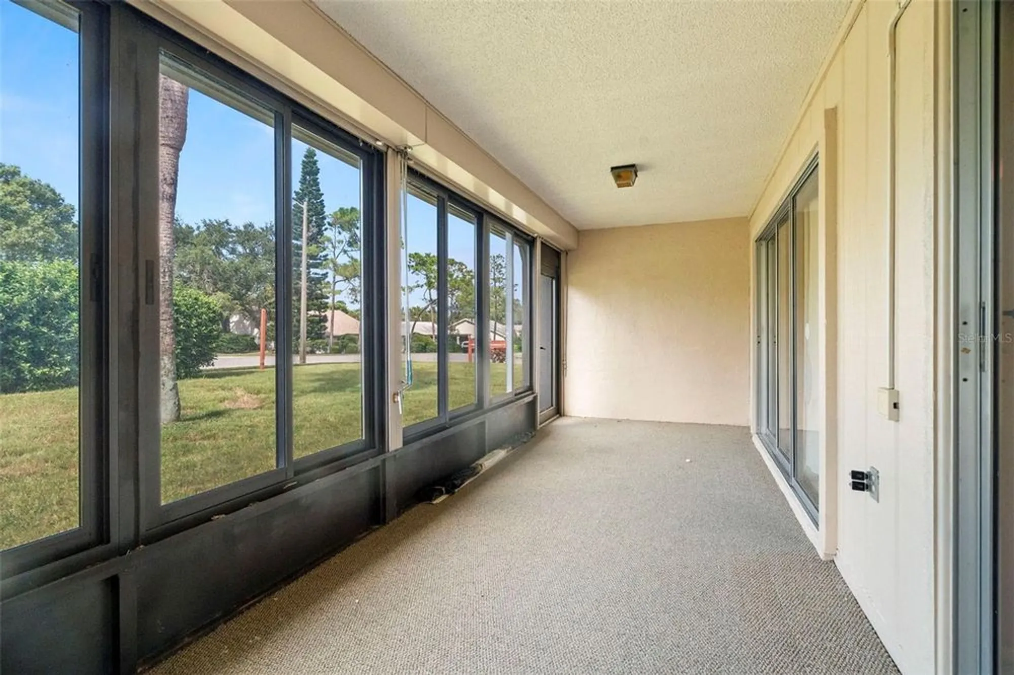 Property Slideshow image 33 of 39 | 8111 braddock cir 6, Port Richey, FL, 34668