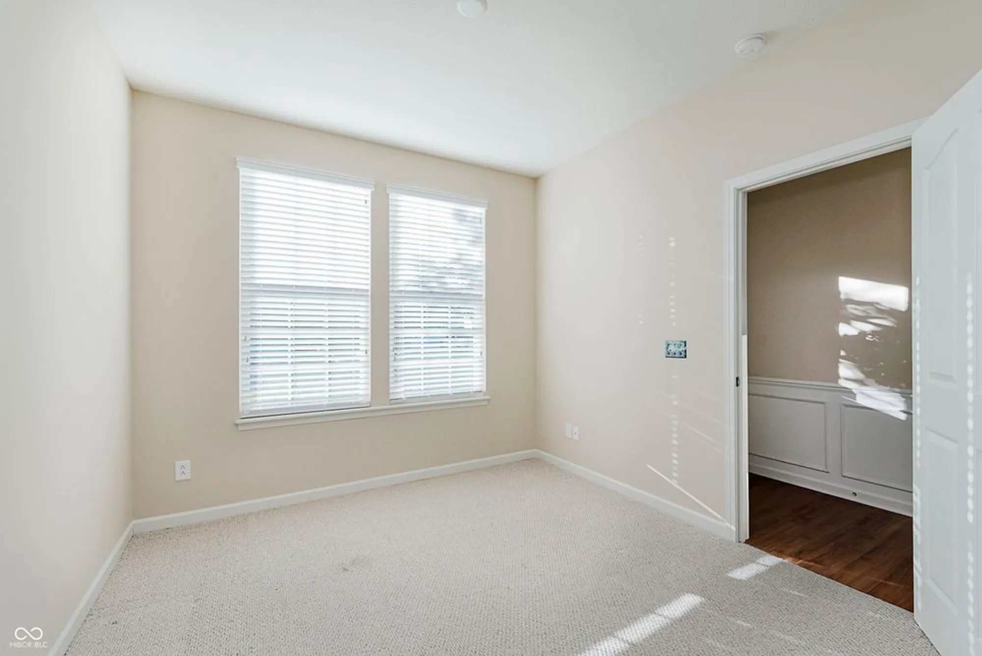 Property Slideshow image 22 of 42 | 16022 lambrusco way, Fishers, IN, 46037