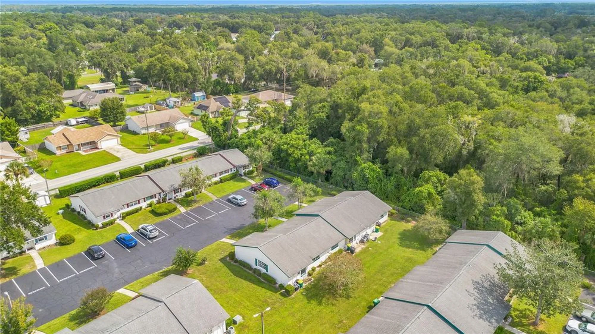 Property Slideshow image 20 of 23 | 239 n hill ave # 110, Deland, FL, 32724