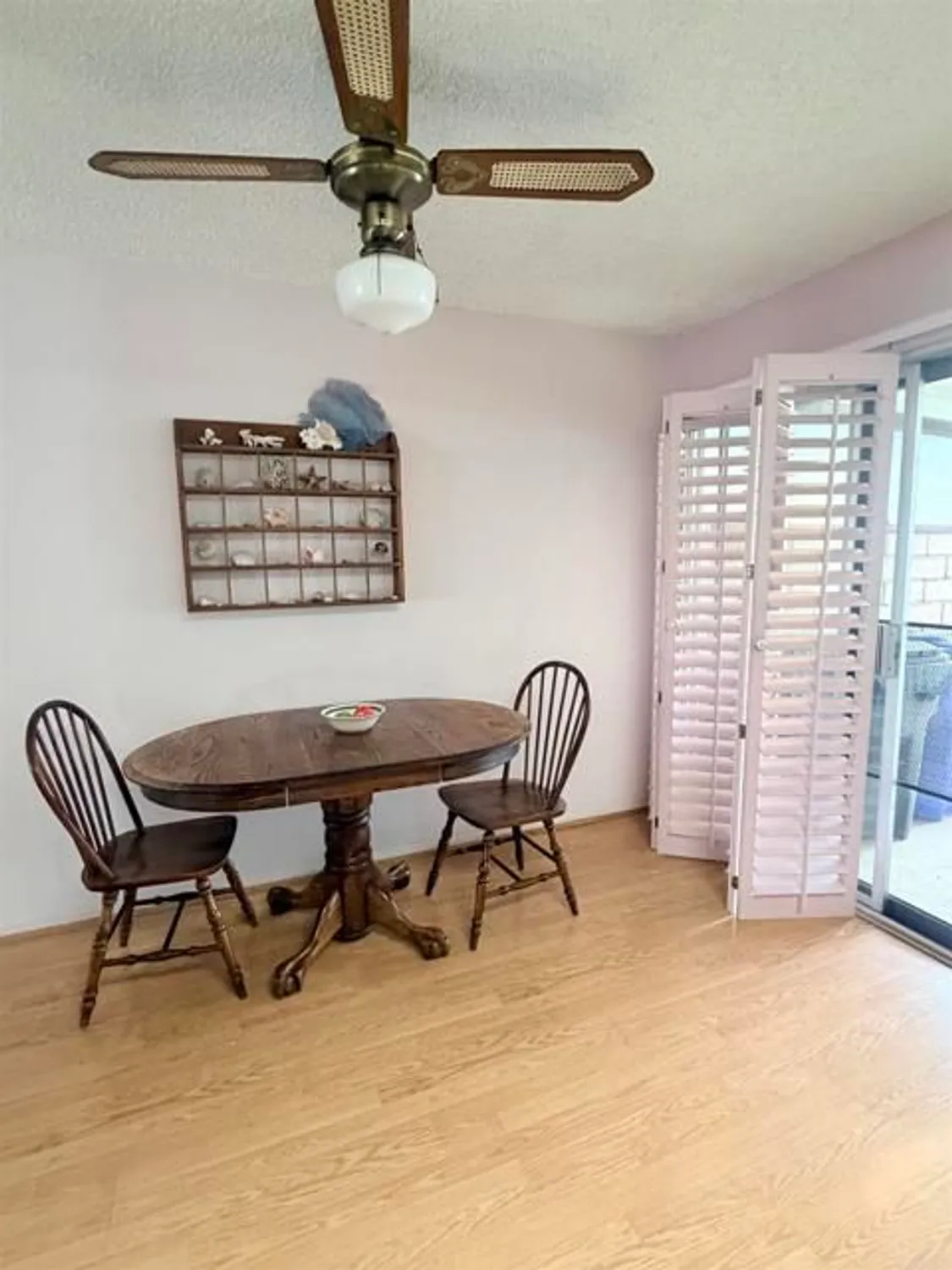 Property Slideshow image 5 of 15 | 3599 pear blossom dr, Oceanside, CA, 92057