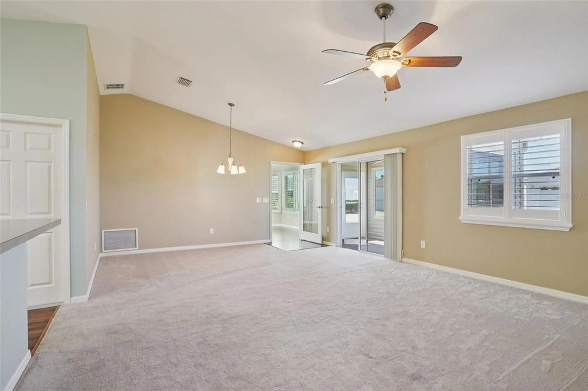 Property Slideshow image 18 of 45 | 1001 greyford ln, The Villages, FL, 32162