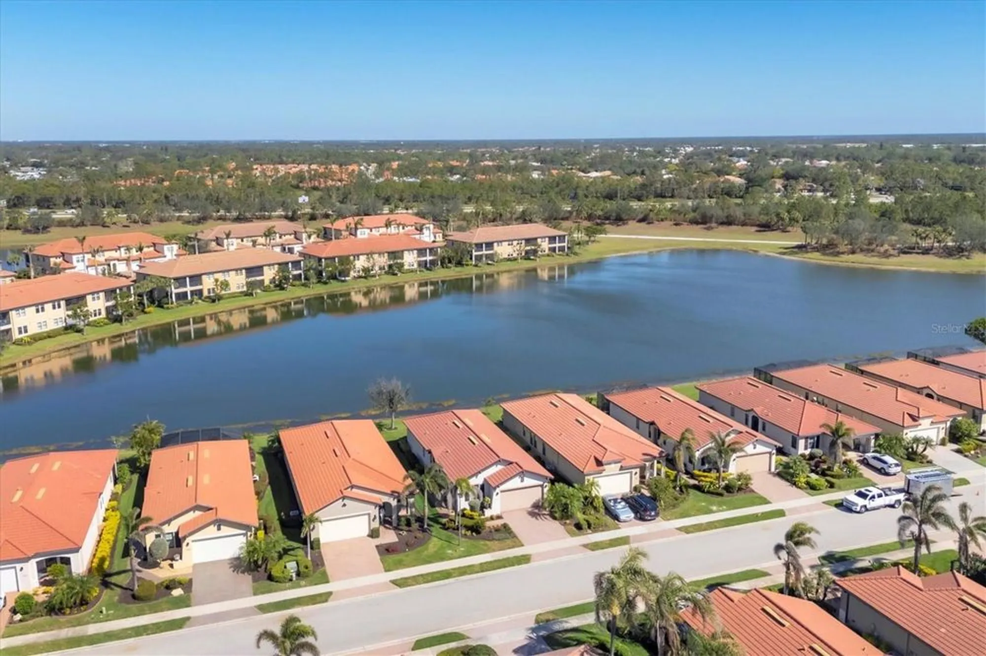 Property Slideshow image 42 of 73 | 10412 crooked creek dr, Venice, FL, 34293