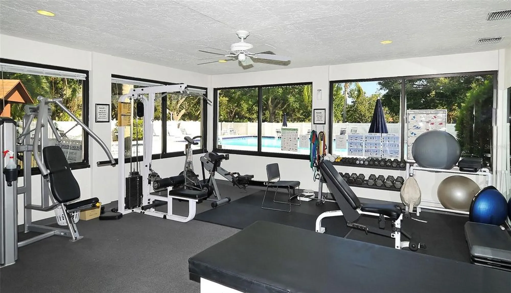 Property Slideshow image 74 of 87 | 5692 country lakes dr, Sarasota, FL, 34243