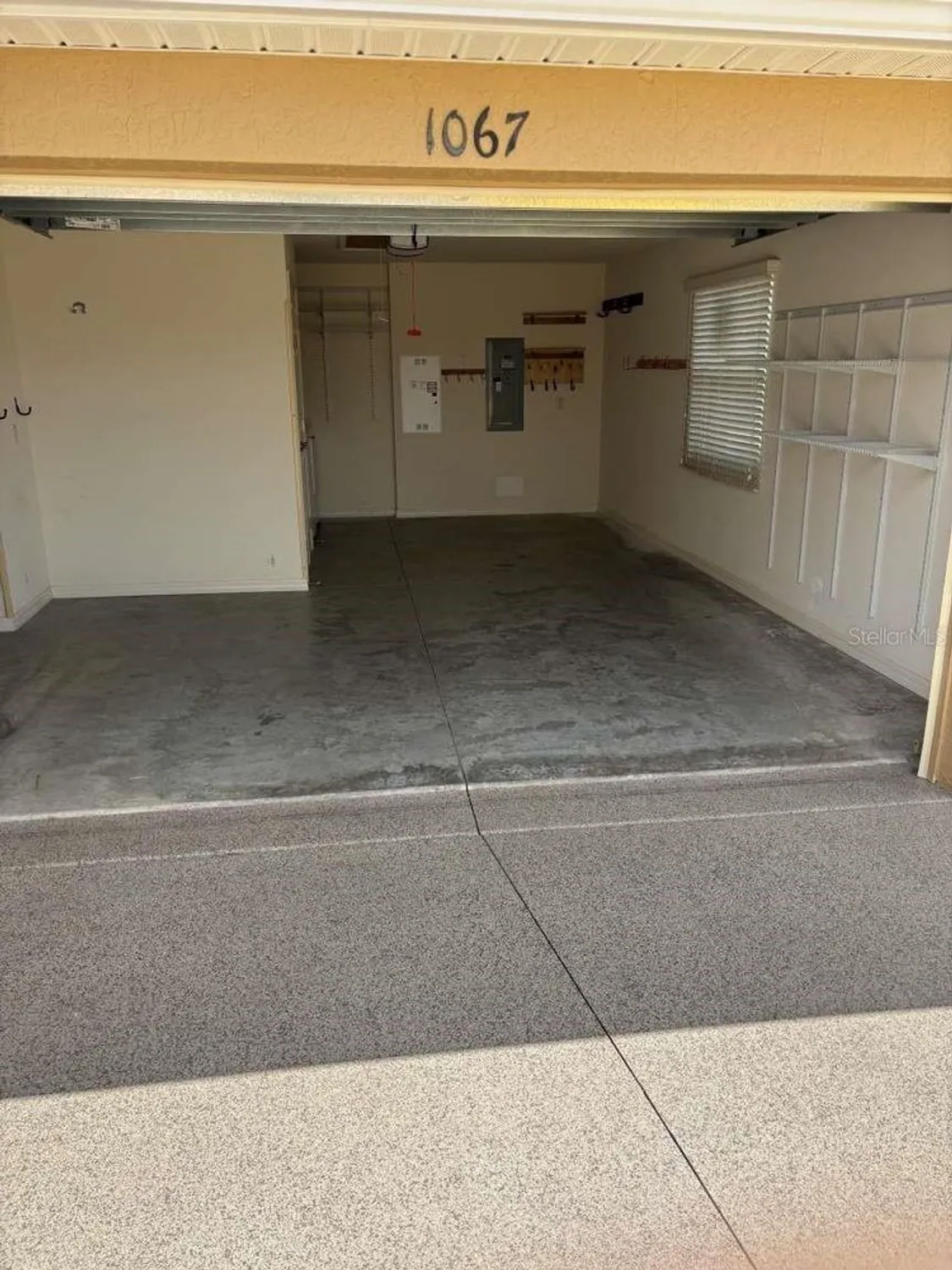 Property Slideshow image 10 of 20 | 1067 carver ct, The Villages, FL, 32163