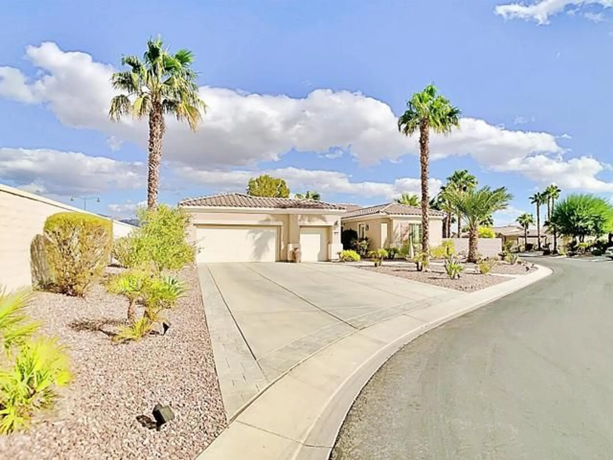 Property Slideshow image 39 of 113 | 80372 camino san lucas, Indio, CA, 92203