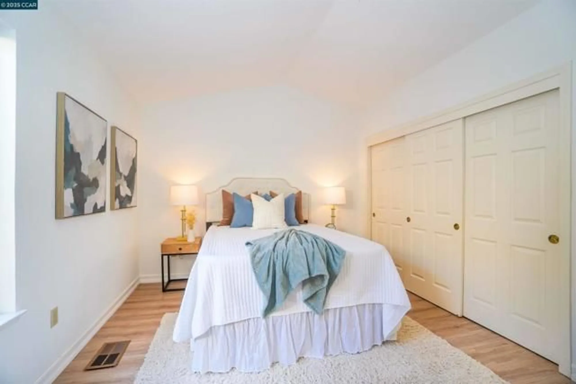 Property Slideshow image 17 of 26 | 11 fountain grove cir, Napa, CA, 94558