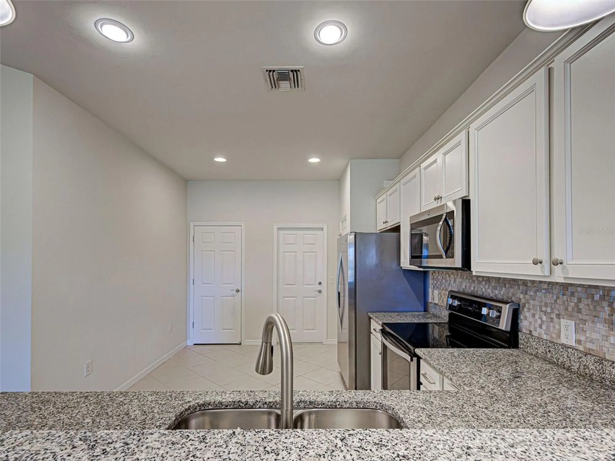 Property Slideshow image 15 of 91 | 19157 serafina st, Venice, FL, 34293