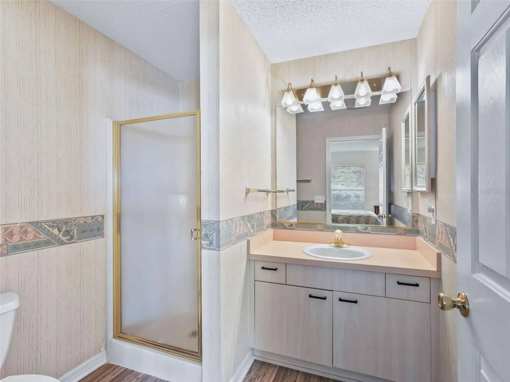 Property Slideshow image 20 of 53 | 744 hernandez dr, The Villages, FL, 32159