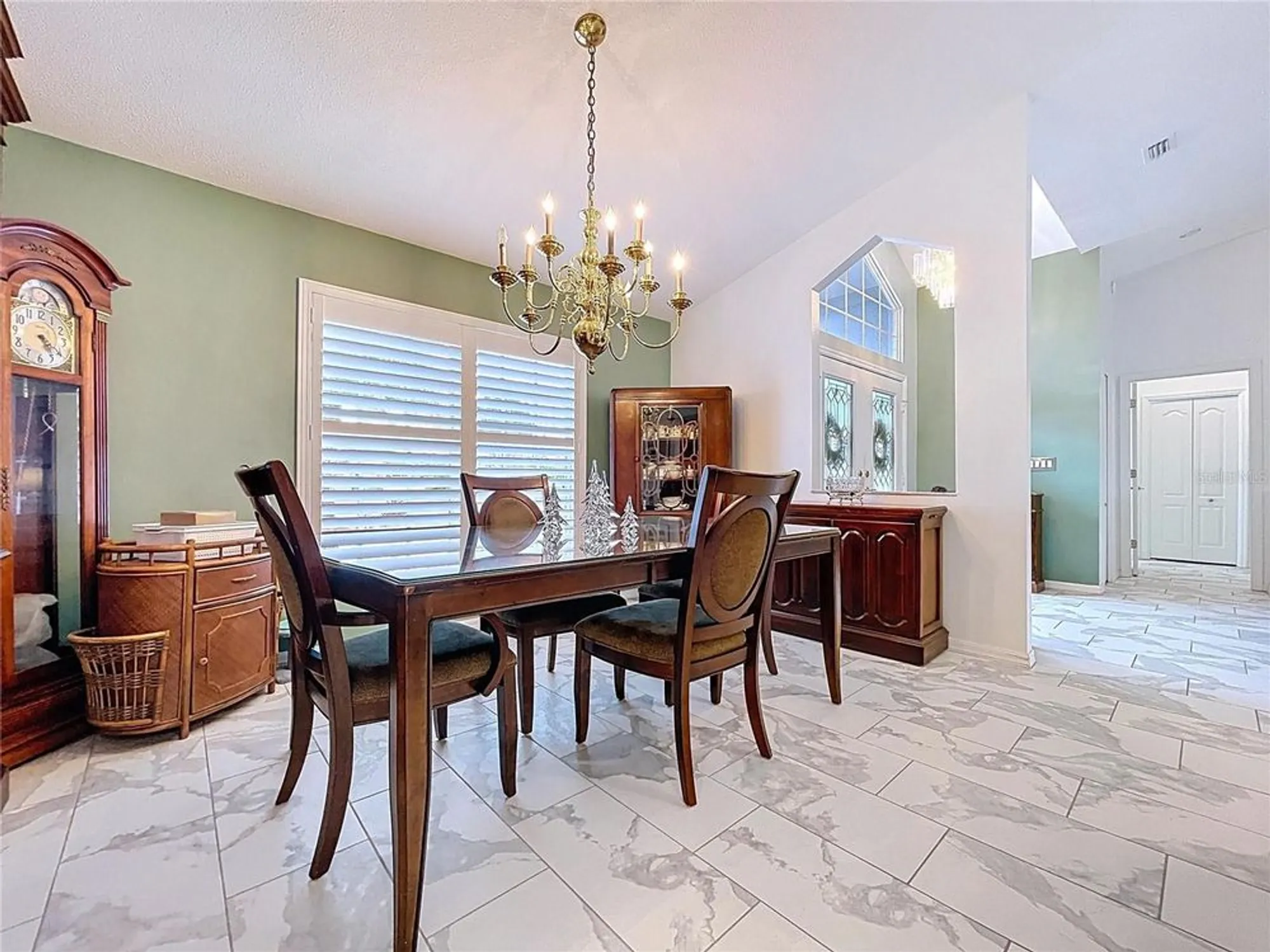 Property Slideshow image 11 of 48 | 9276 ashley dr, Weeki Wachee, FL, 34613