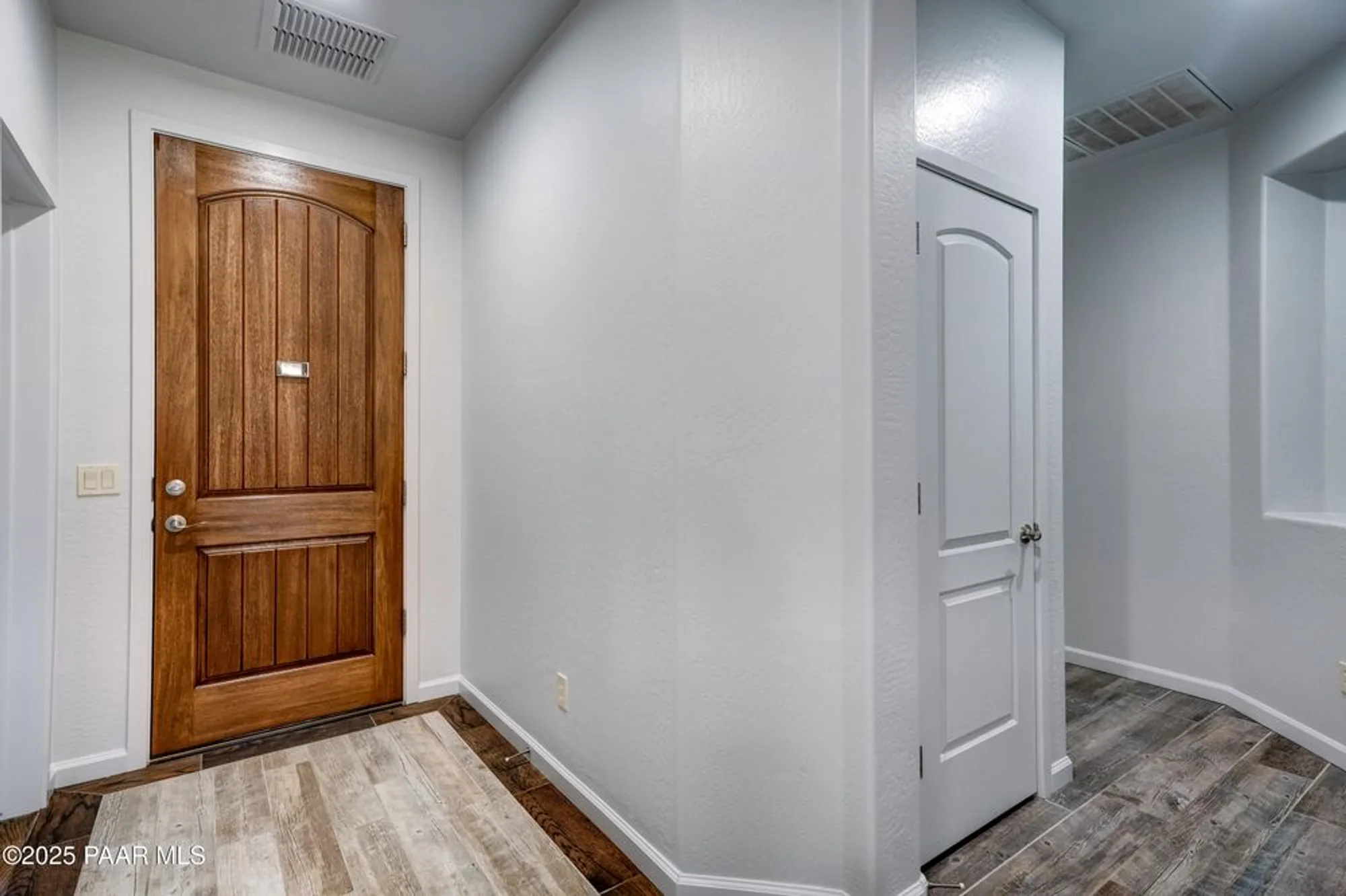 Property Slideshow image 2 of 32 | 7506 e roaring canyon rd, Prescott Valley, AZ, 86315