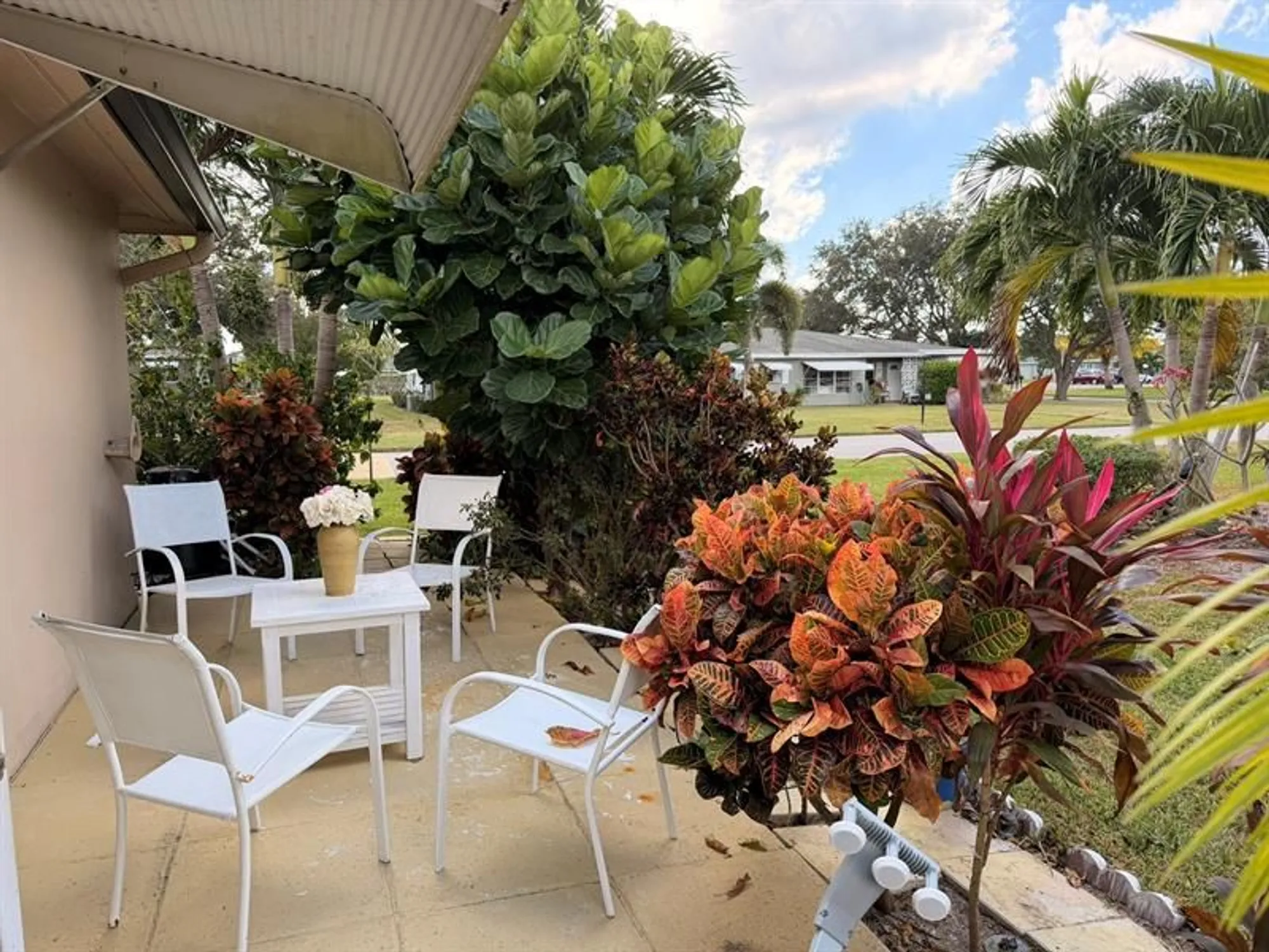 Property Slideshow image 5 of 17 | 855 north dr a, Delray Beach, FL, 33445