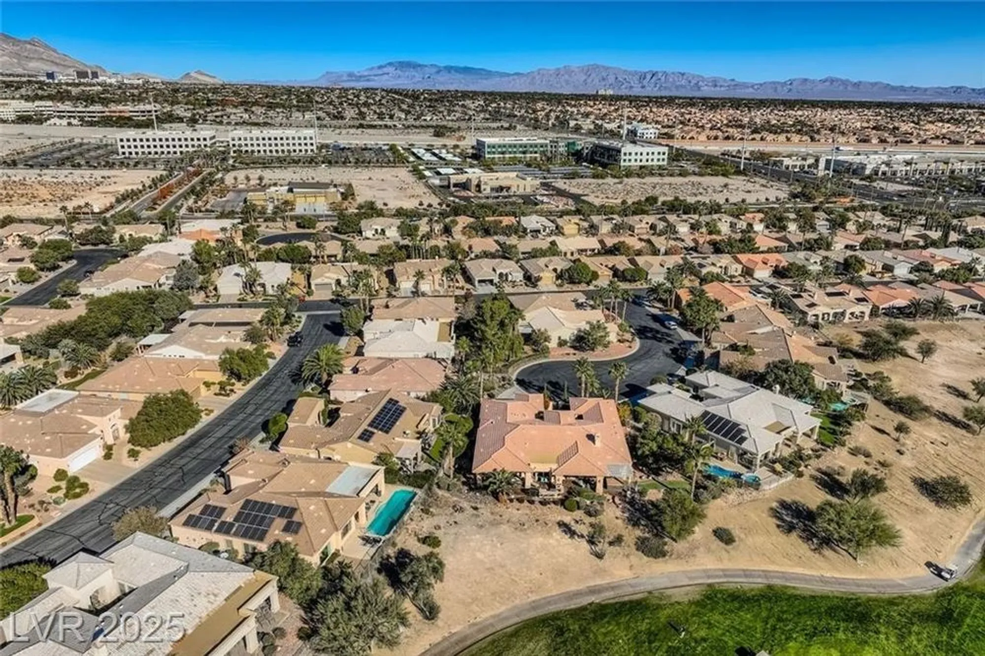 Property Slideshow image 28 of 35 | 4198 melodia songo ct, Las Vegas, NV, 89135