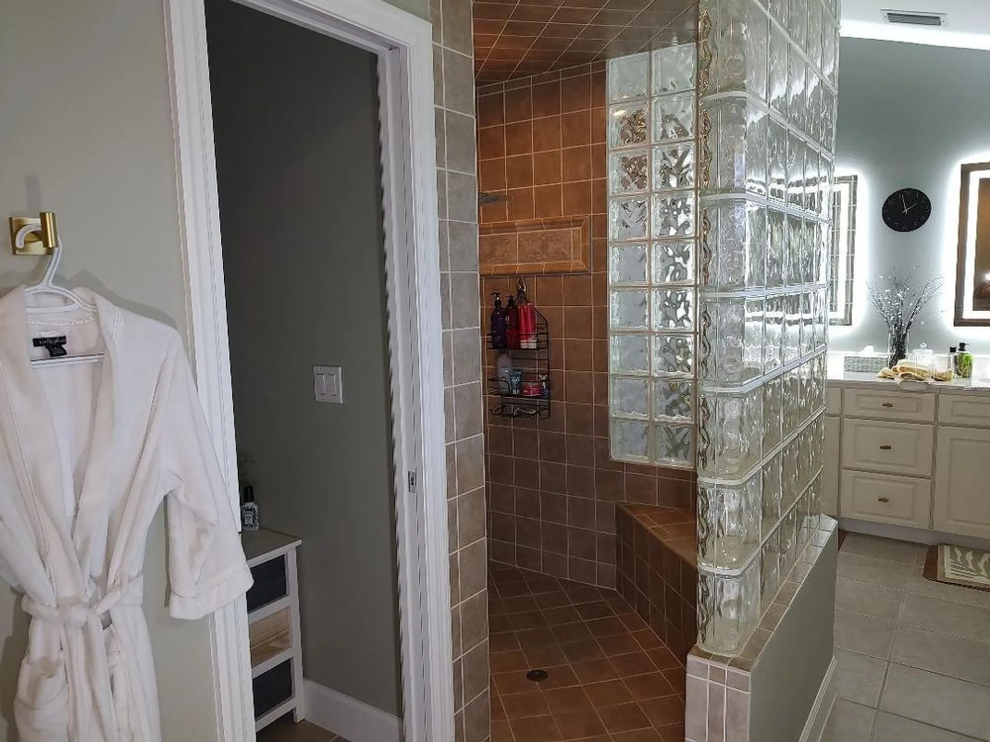 Property Slideshow image 22 of 40 | 1405 newry cir, Ormond Beach, FL, 32174