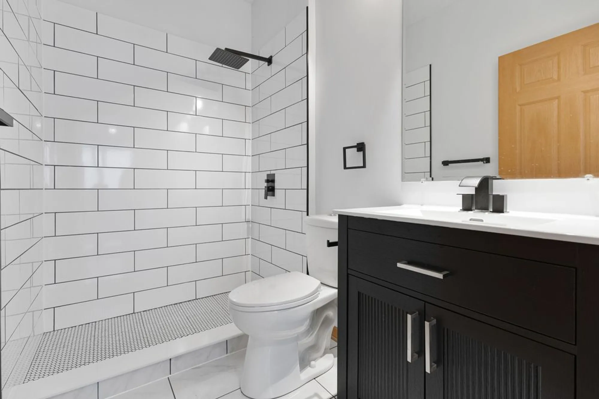 Property Slideshow image 25 of 33 | 786 bohannon cir, Oswego, IL, 60543