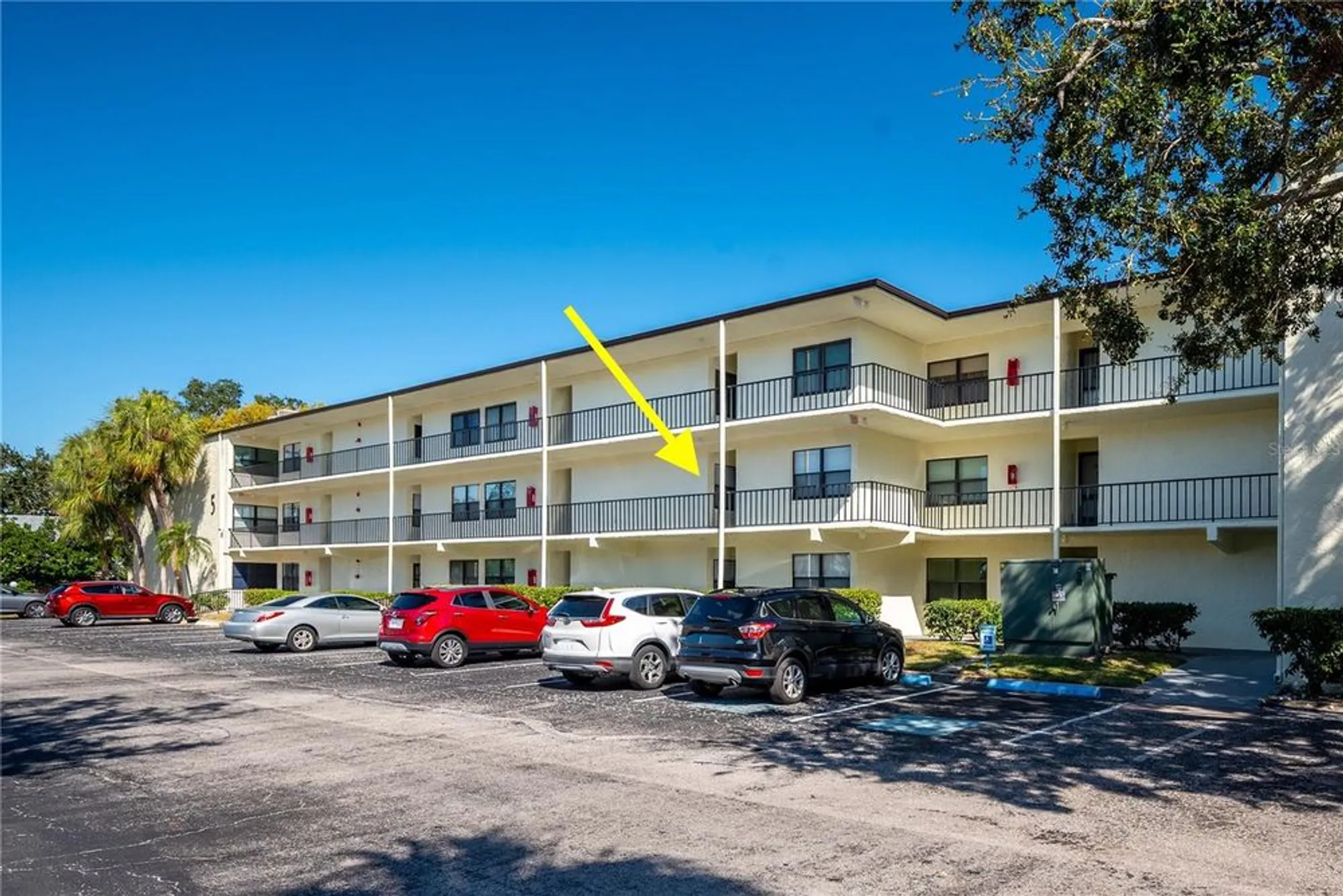 Property Slideshow image 1 of 34 | 14130 rosemary ln 5209, Largo, FL, 33774