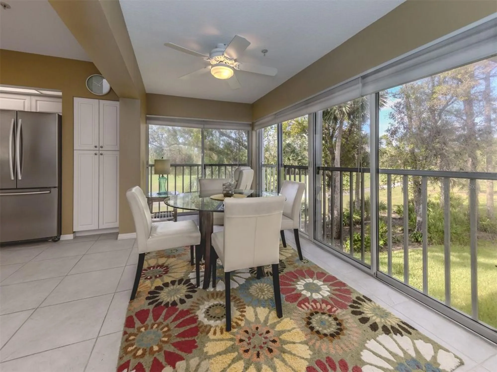 Property Slideshow image 13 of 76 | 805 montrose dr 203, Venice, FL, 34293