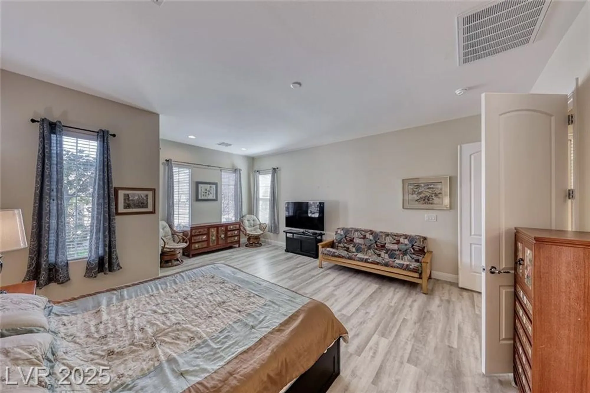 Property Slideshow image 37 of 68 | 2357 wisconsin dells dr, Henderson, NV, 89044