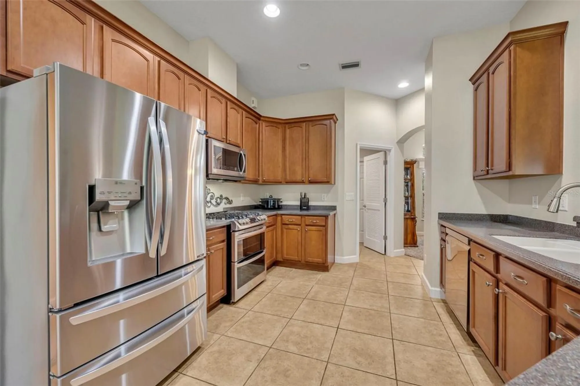 Property Slideshow image 26 of 50 | 8923 bridgeport bay cir, Mount Dora, FL, 32757