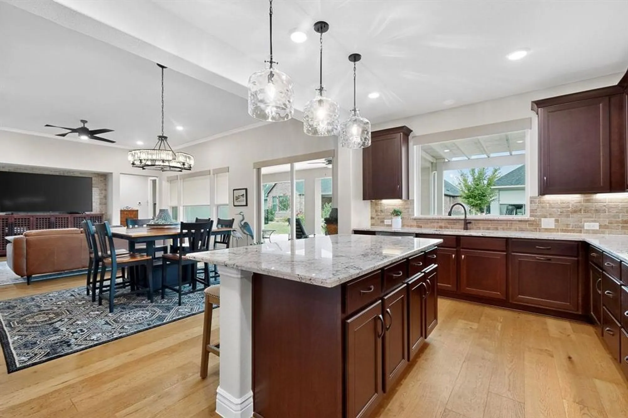 Property Slideshow image 15 of 40 | 12704 golden rock dr, Denton, TX, 76207