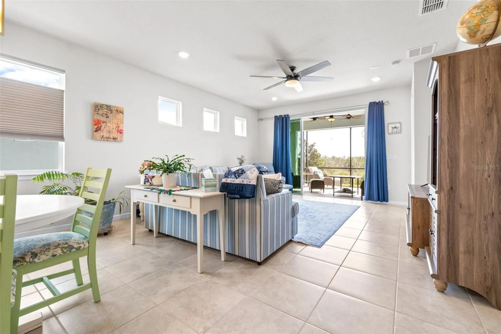 Property Slideshow image 23 of 81 | 8435 ocean tides cv, Parrish, FL, 34219