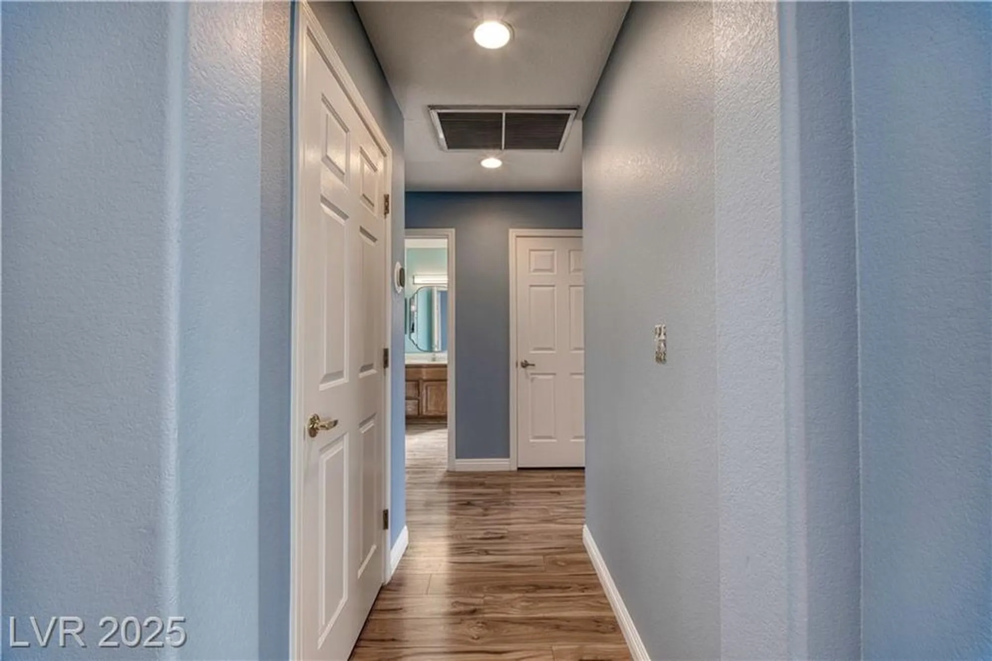 Property Slideshow image 18 of 43 | 11017 clear meadows dr, Las Vegas, NV, 89134