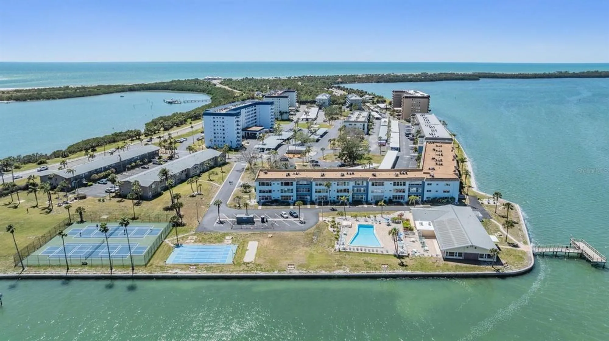 Property Slideshow image 11 of 68 | 7 dunoon pl 304, Dunedin, FL, 34698