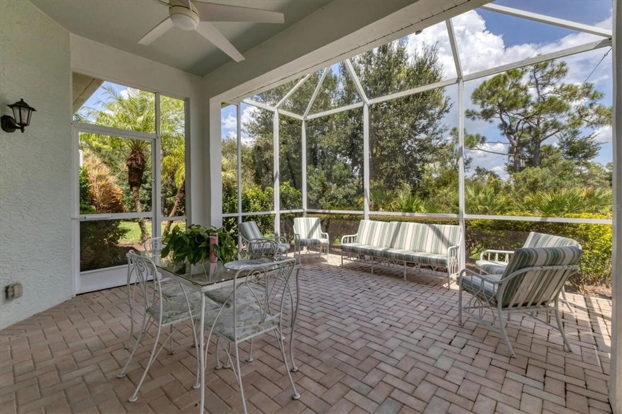 Property Slideshow image 30 of 50 | 1630 monarch dr # 1630, Venice, FL, 34293