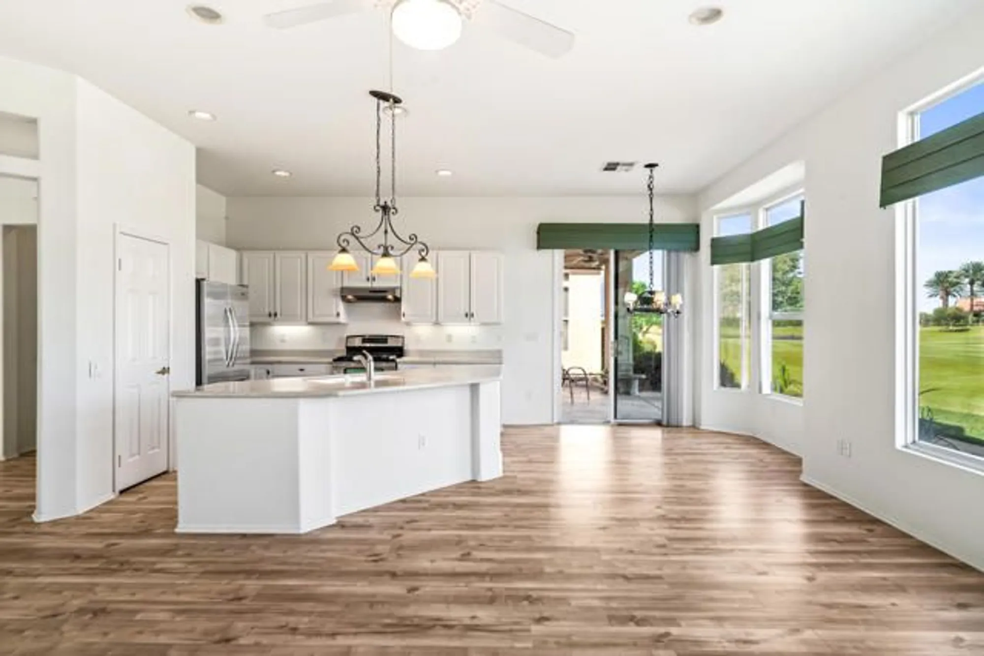 Property Slideshow image 23 of 58 | 80190 royal birkdale dr, Indio, CA, 92201