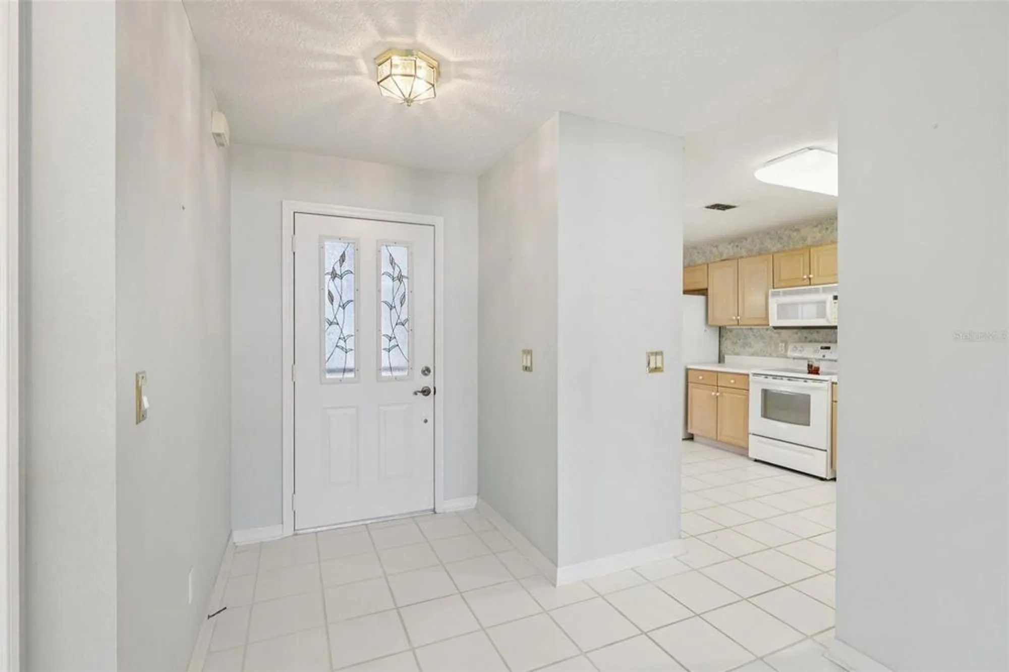 Property Slideshow image 4 of 56 | 6001 spring creek ct, Mount Dora, FL, 32757