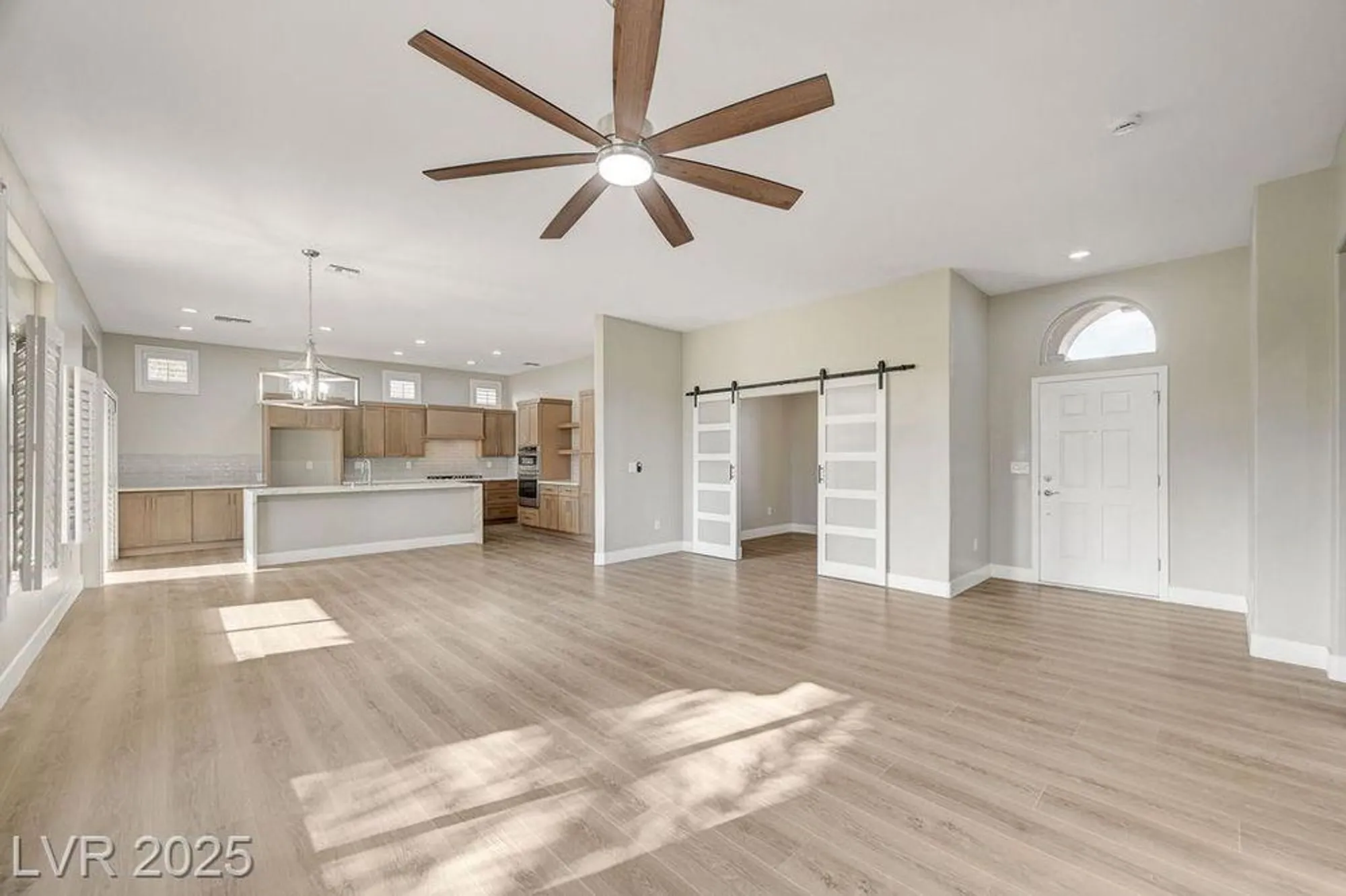 Property Slideshow image 6 of 43 | 9937 villa ridge dr, Las Vegas, NV, 89134