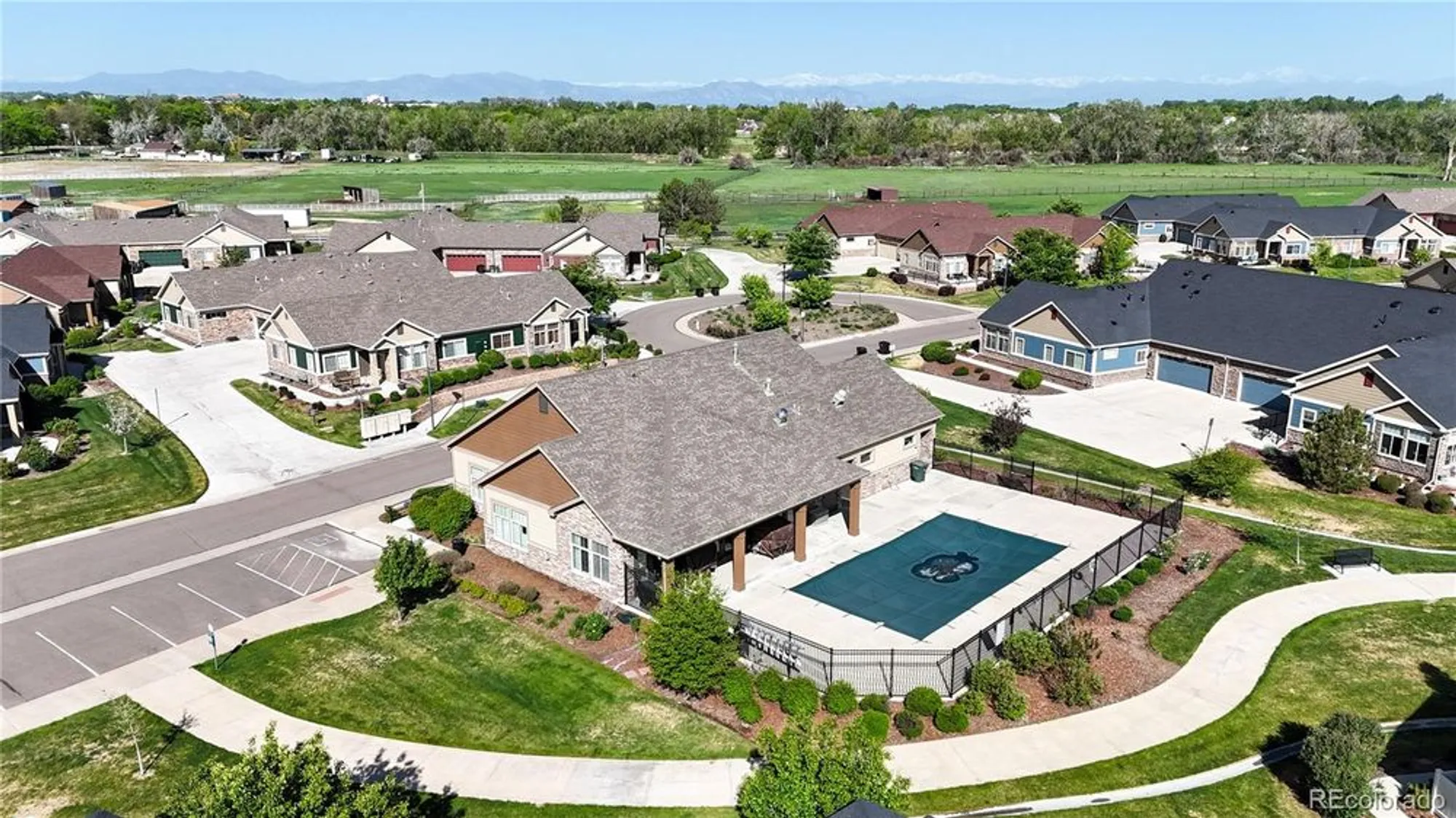 Property Slideshow image 38 of 44 | 12604 madison way, Thornton, CO, 80241