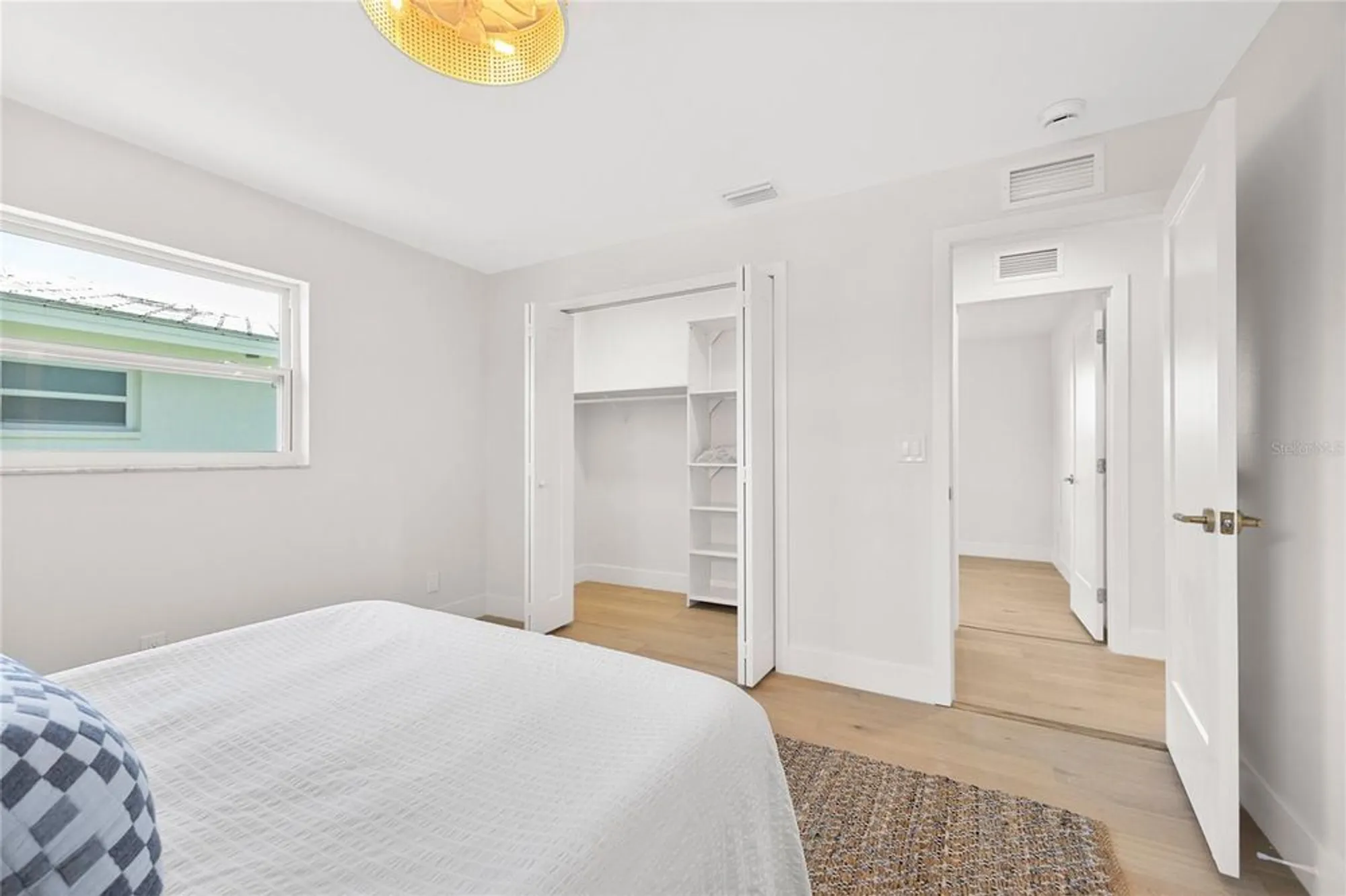 Property Slideshow image 22 of 43 | 3735 101st ave, Pinellas Park, FL, 33782