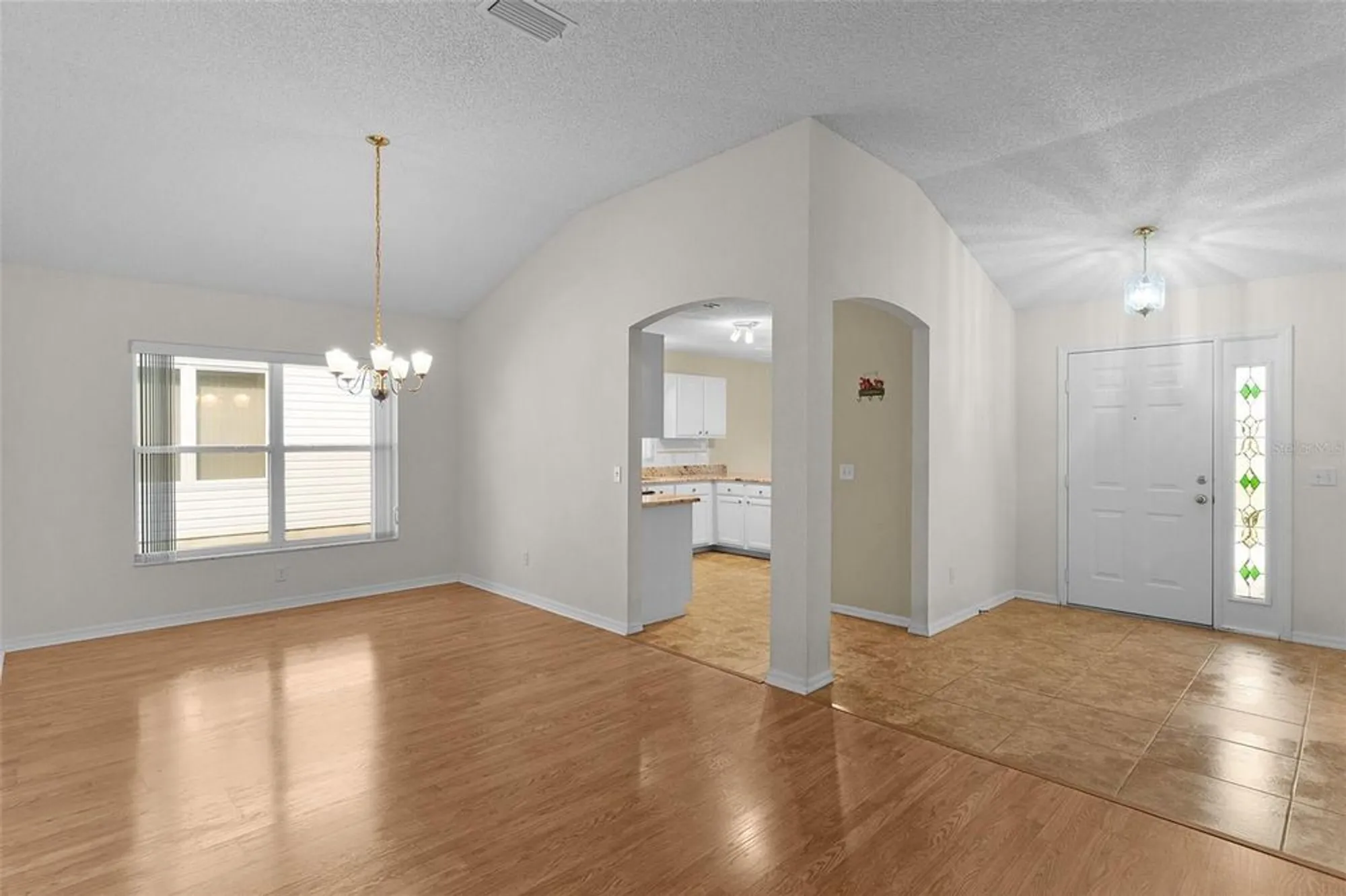 Property Slideshow image 10 of 44 | 912 ventura dr, The Villages, FL, 32159