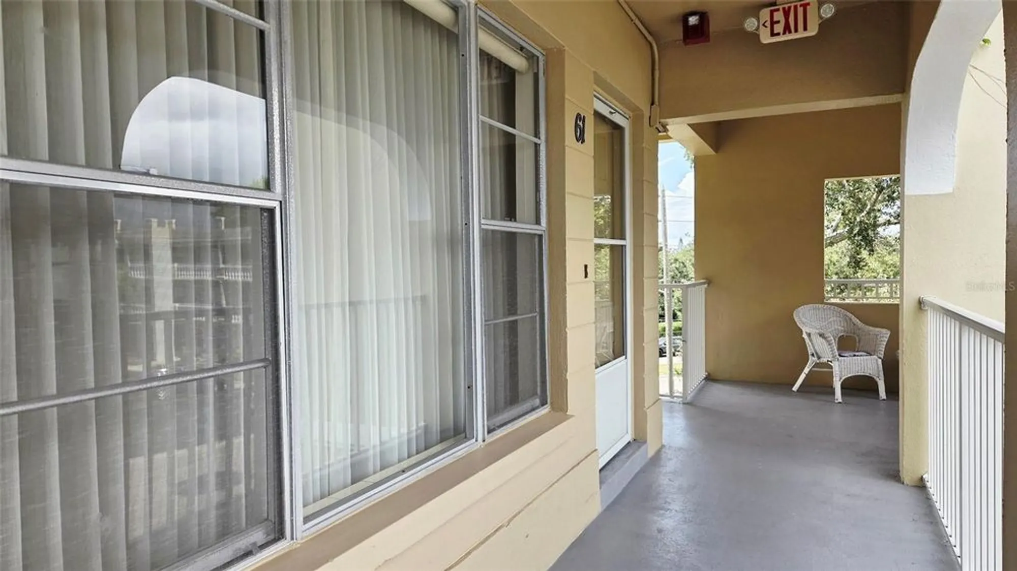 Property Slideshow image 14 of 35 | 2321 ecuadorian way 61, Clearwater, FL, 33763