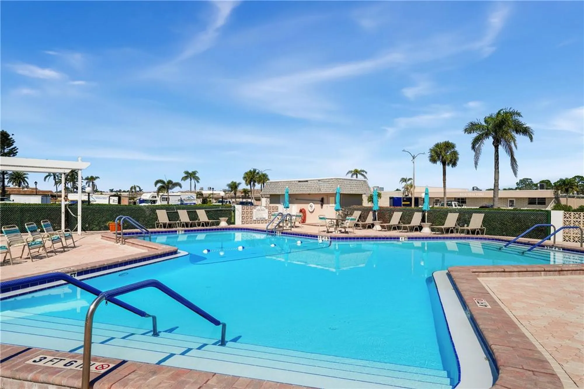 Property Slideshow image 49 of 54 | 642 boca ciega point blvd s, St Petersburg, FL, 33708