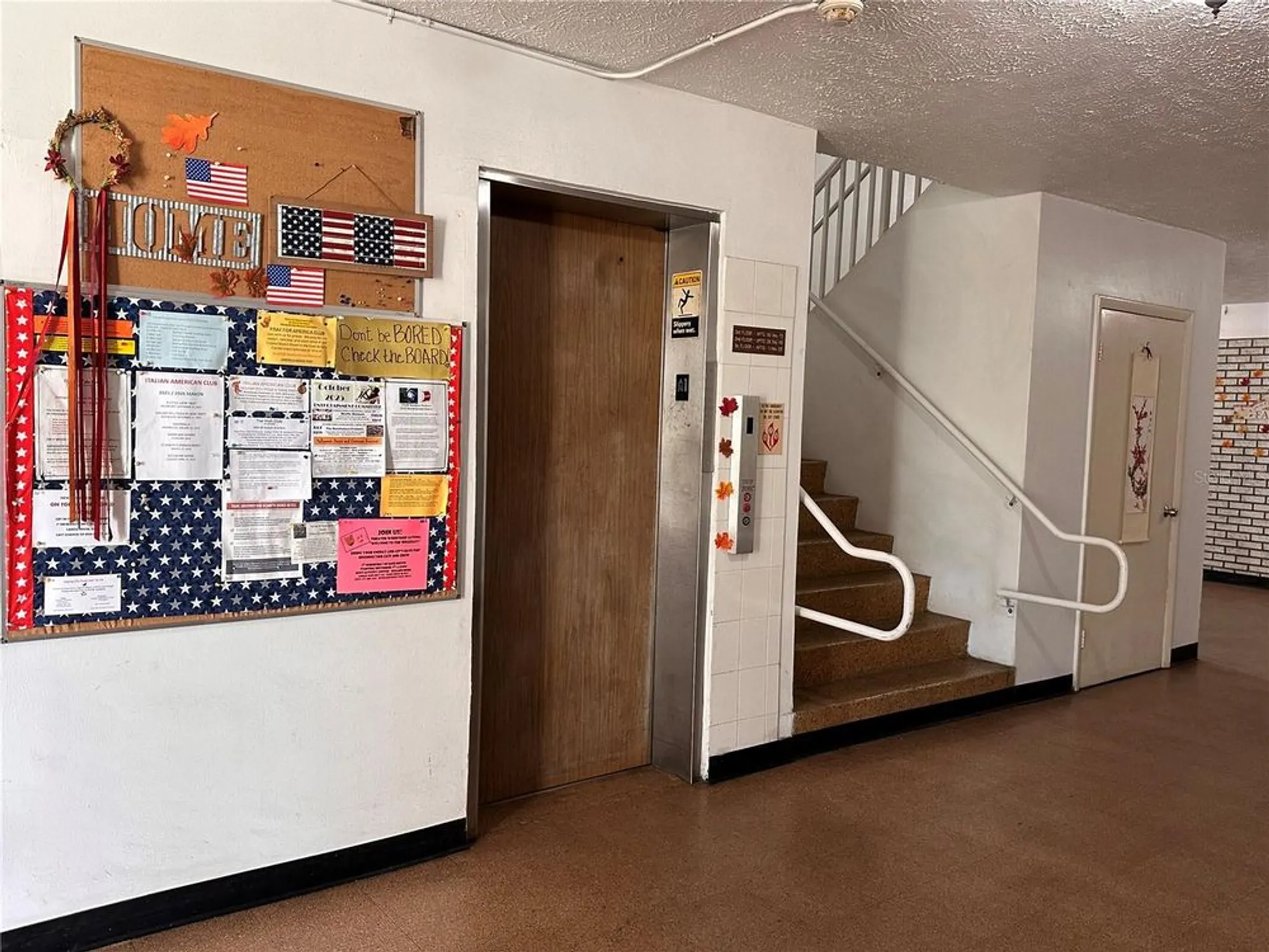 Property Slideshow image 29 of 40 | 2428 columbia dr apt 44, Clearwater, FL, 33763