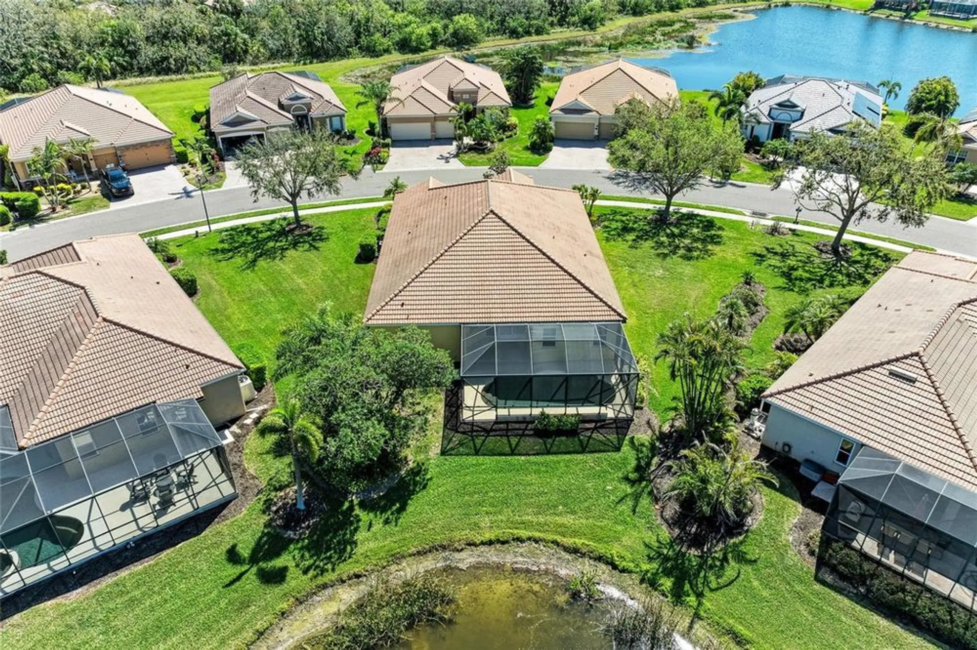 Property Slideshow image 4 of 47 | 428 grand preserve cv, Bradenton, FL, 34212