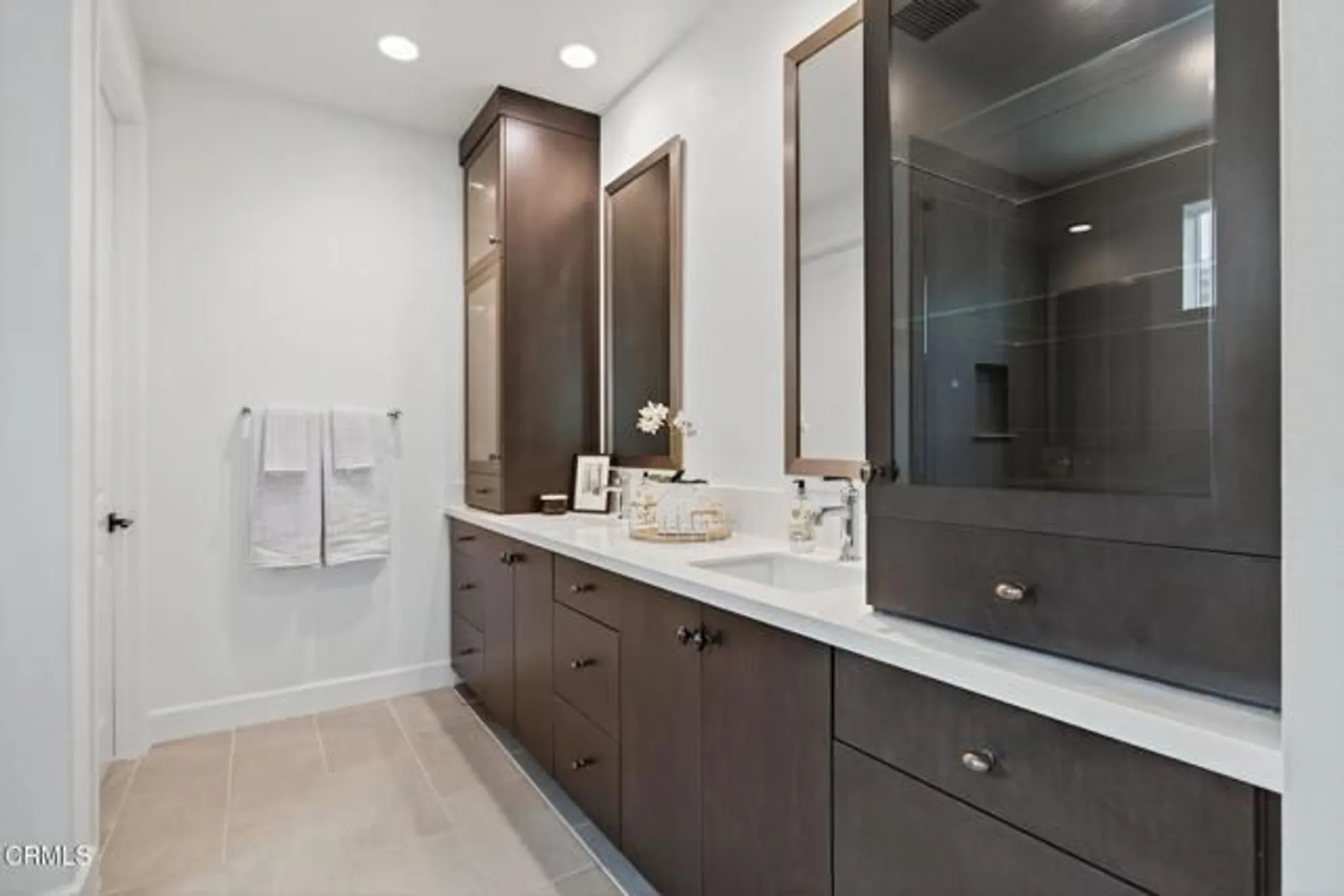 Property Slideshow image 31 of 78 | 2420 quartsite dr, Camarillo, CA, 93012