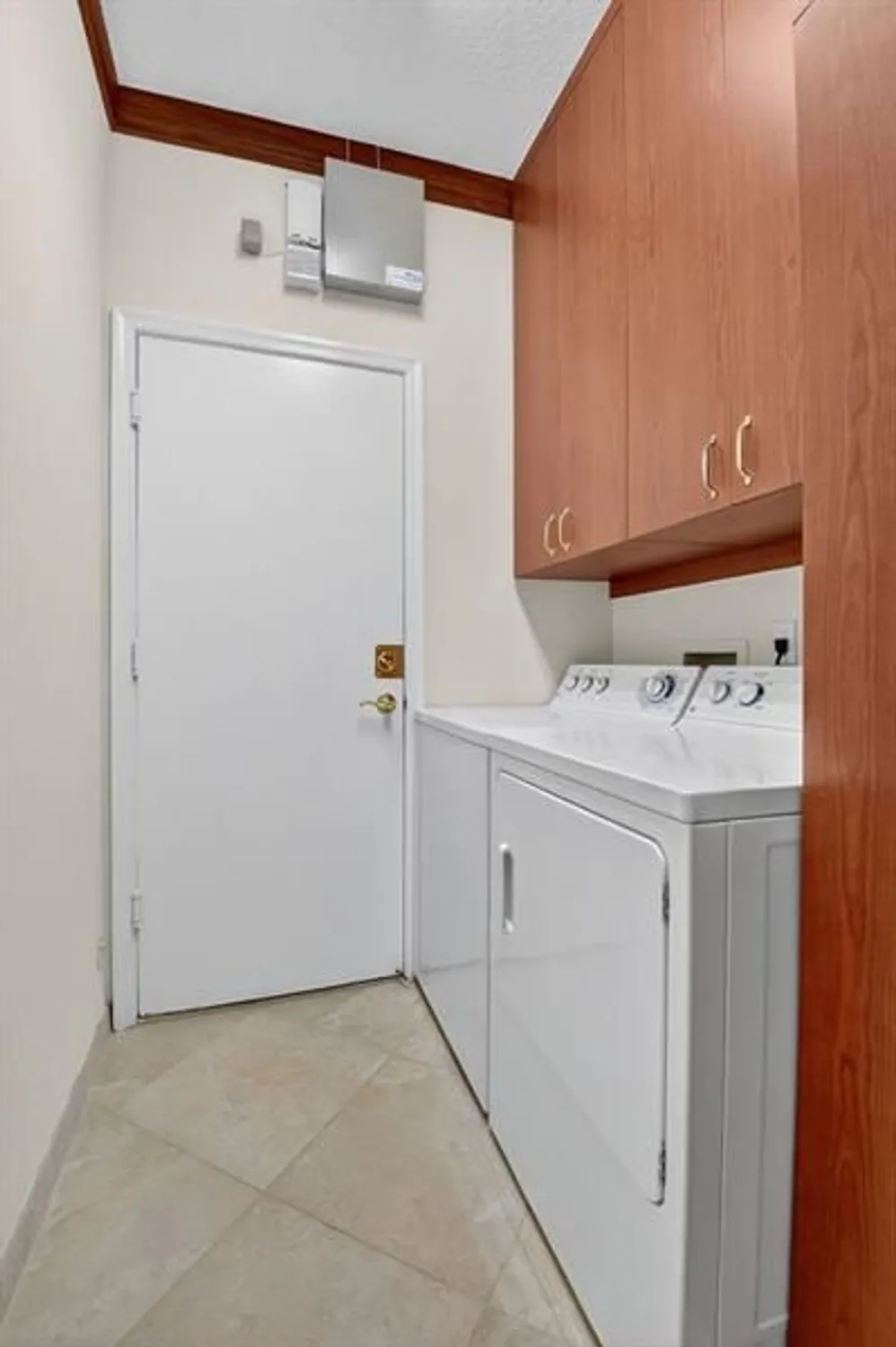 Property Slideshow image 13 of 87 | 9309 vercelli st, Lake Worth, FL, 33467